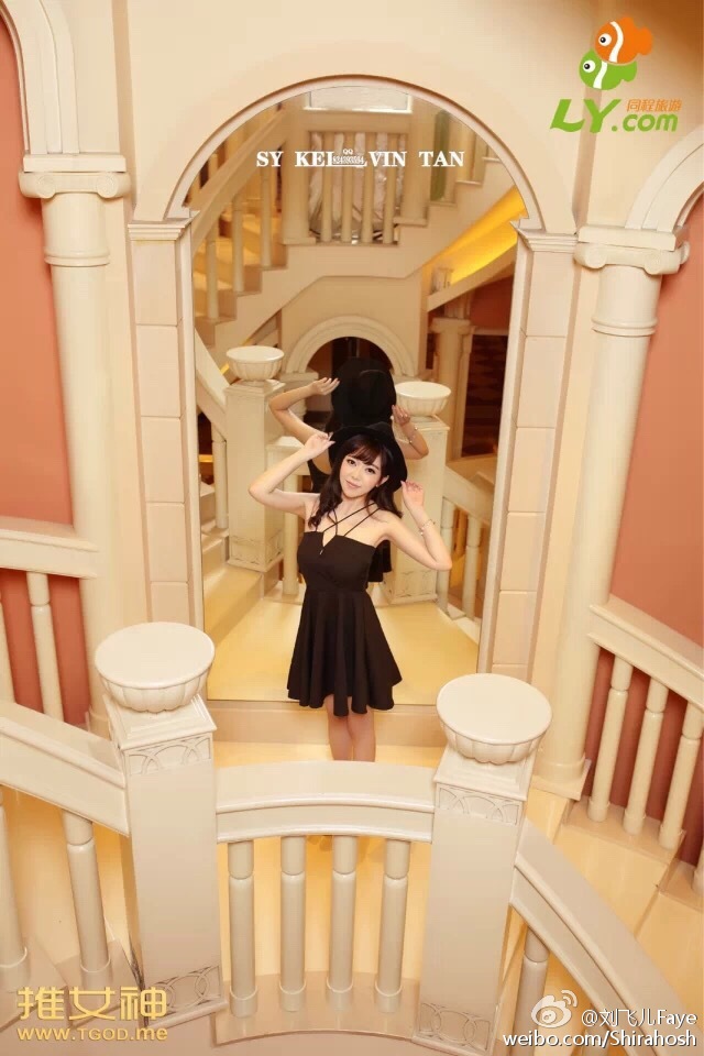 《秀人网 杨漫妮(baby) 比基尼写真》第20张,模特杨漫妮(baby),秀人网,比基尼主题,全套100张