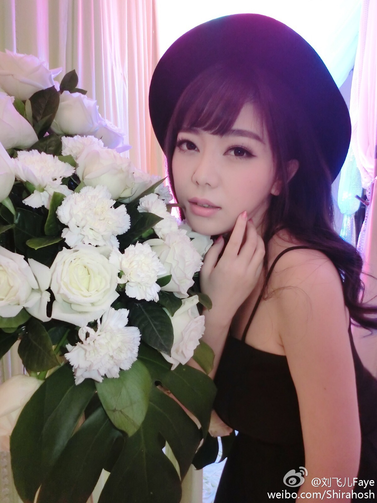 《秀人网 杨漫妮(baby) 比基尼写真》第66张,模特杨漫妮(baby),秀人网,比基尼主题,全套100张