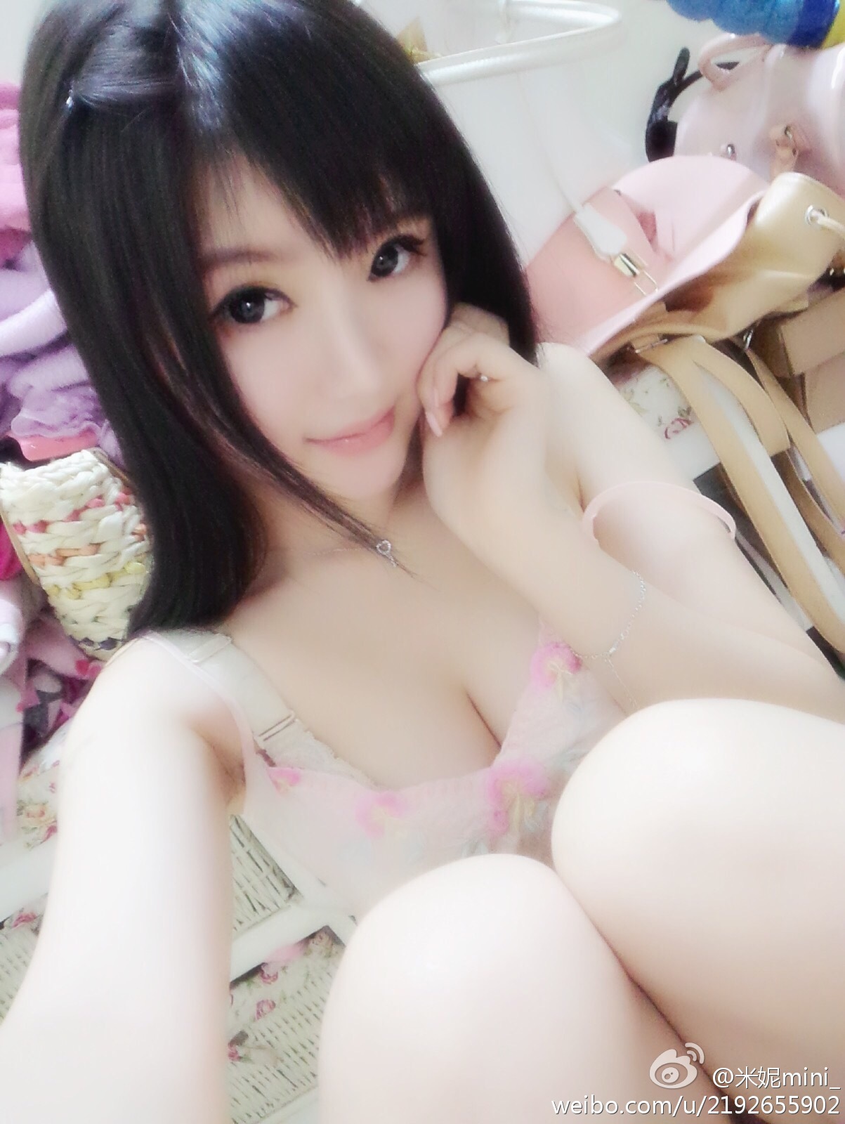 《秀人网 黄米妮 诱惑写真》第24张,模特黄米妮,秀人网,诱惑主题,全套100张