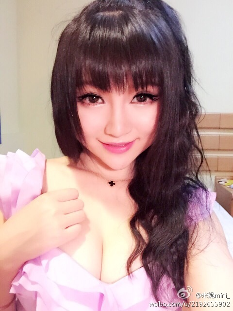 《秀人网 黄米妮 诱惑写真》第51张,模特黄米妮,秀人网,诱惑主题,全套100张