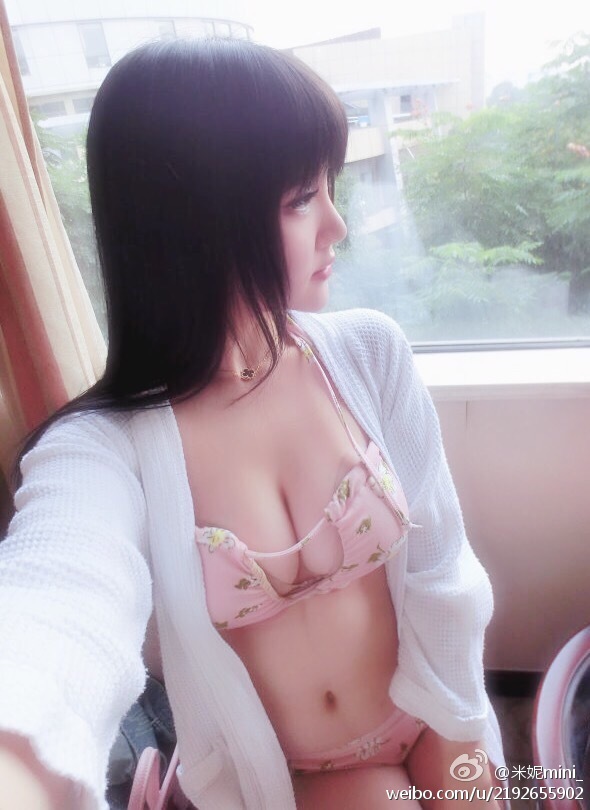 《秀人网 黄米妮 诱惑写真》第78张,模特黄米妮,秀人网,诱惑主题,全套100张
