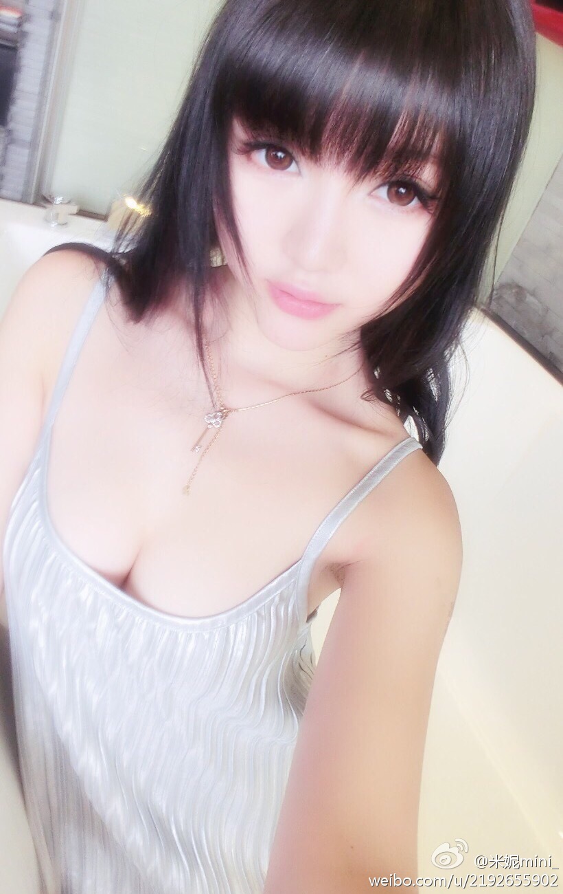 《秀人网 黄米妮 诱惑写真》第91张，模特黄米妮，秀人网，诱惑主题，全套100张