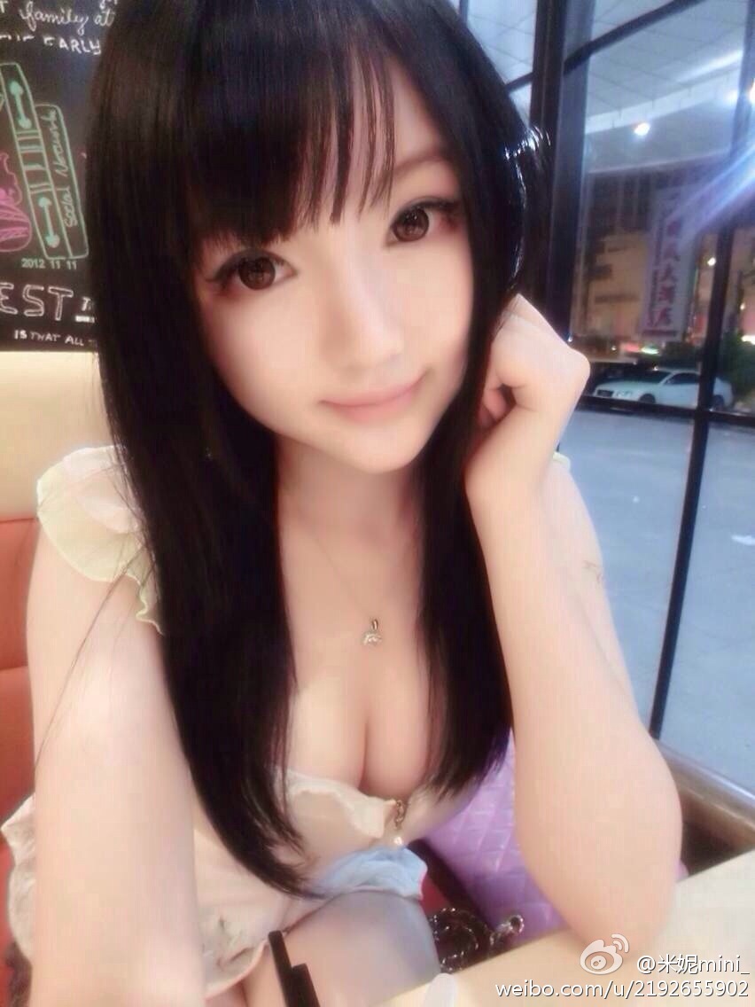 《秀人网 黄米妮 诱惑写真》第97张,模特黄米妮,秀人网,诱惑主题,全套100张