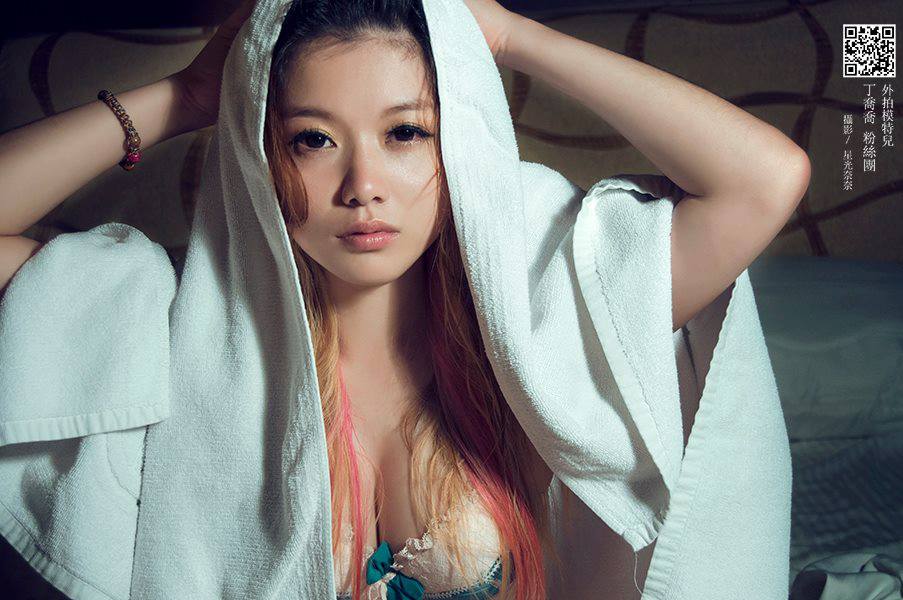 《秀人网 Lra 性感写真》第6张,模特Lra,秀人网,性感主题,全套20张