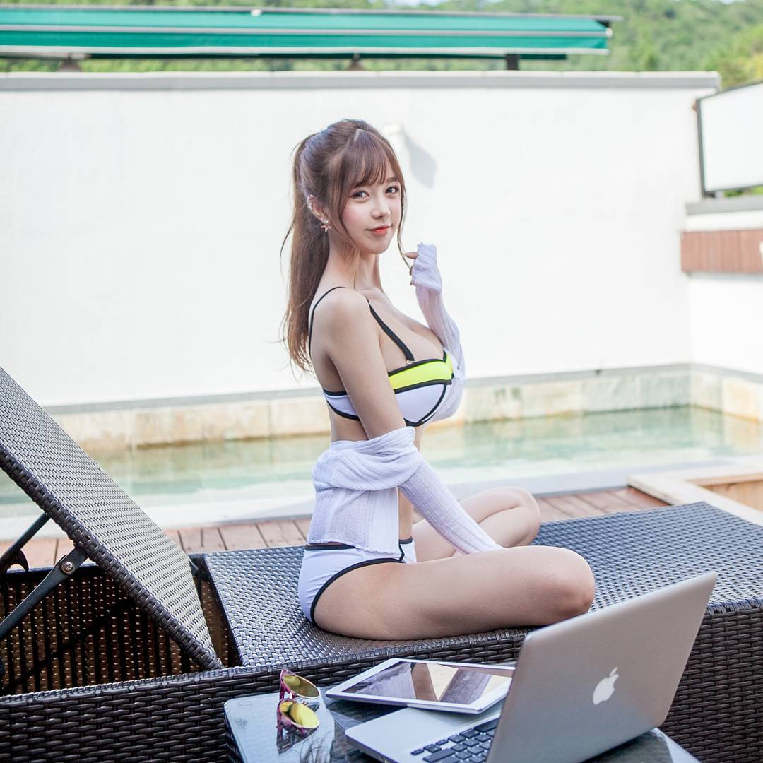 《秀人网 이수빈 性感写真》第10张,模特이수빈,秀人网,性感主题,全套28张