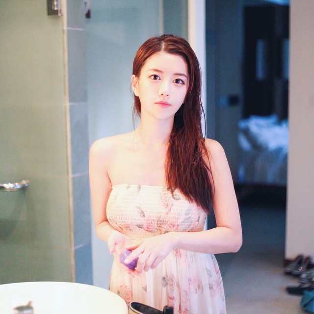 《易秀慧(易阳ELLY) 比基尼写真》第23张,模特易秀慧(易阳ELLY),比基尼主题,全套33张