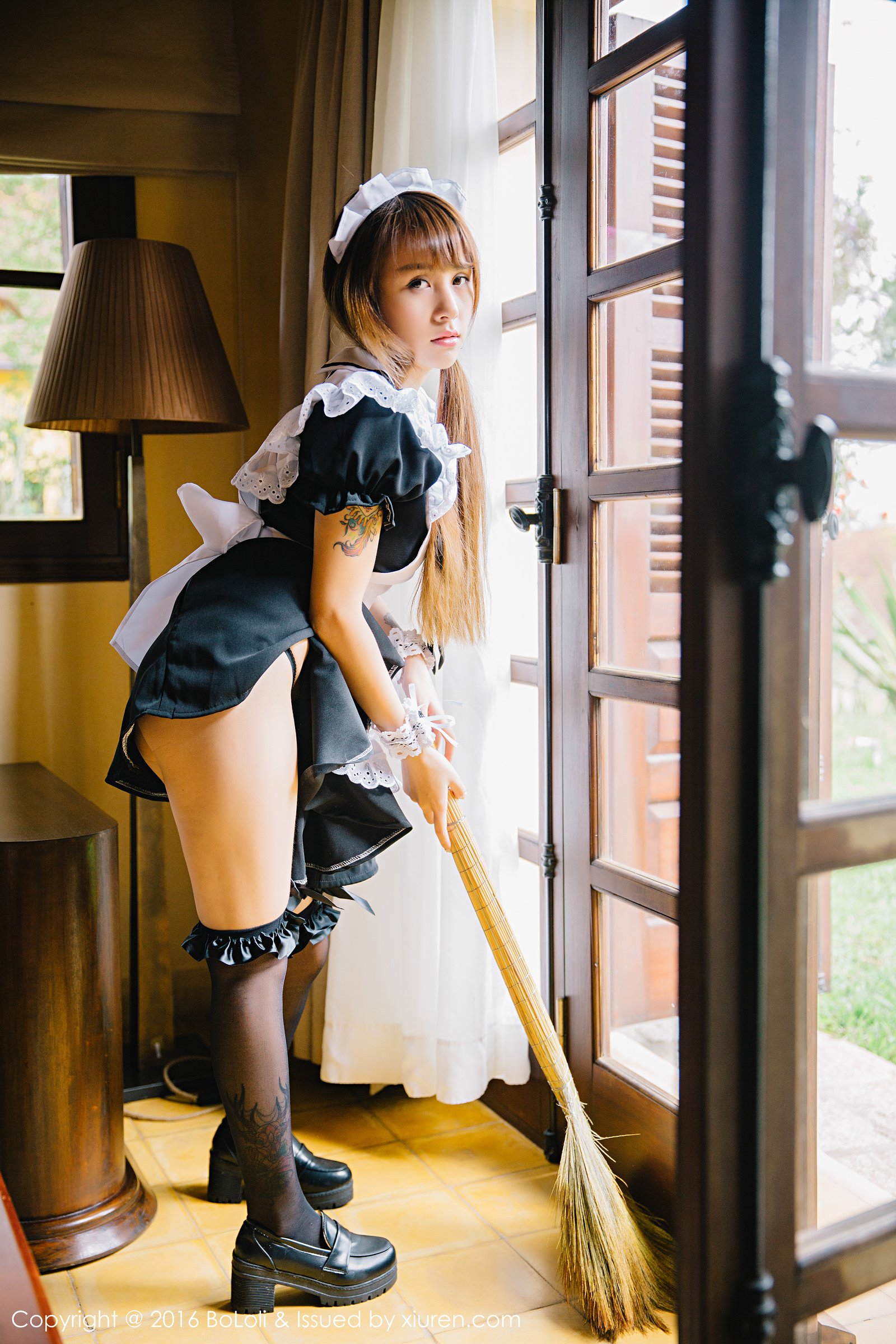 《bololi 夏美酱 制服写真 VOL.084》第24张,模特夏美酱,bololi,制服主题,全套68张