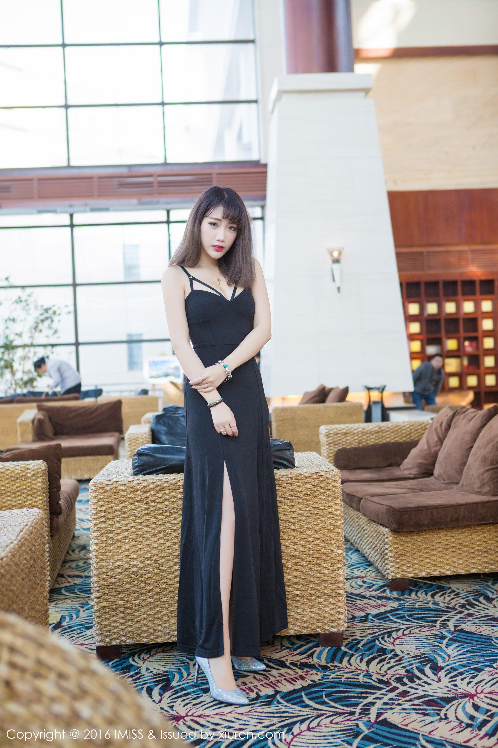 《爱蜜社 于姬 制服写真 VOL.063》第9张,模特于姬,爱蜜社,制服主题,全套73张