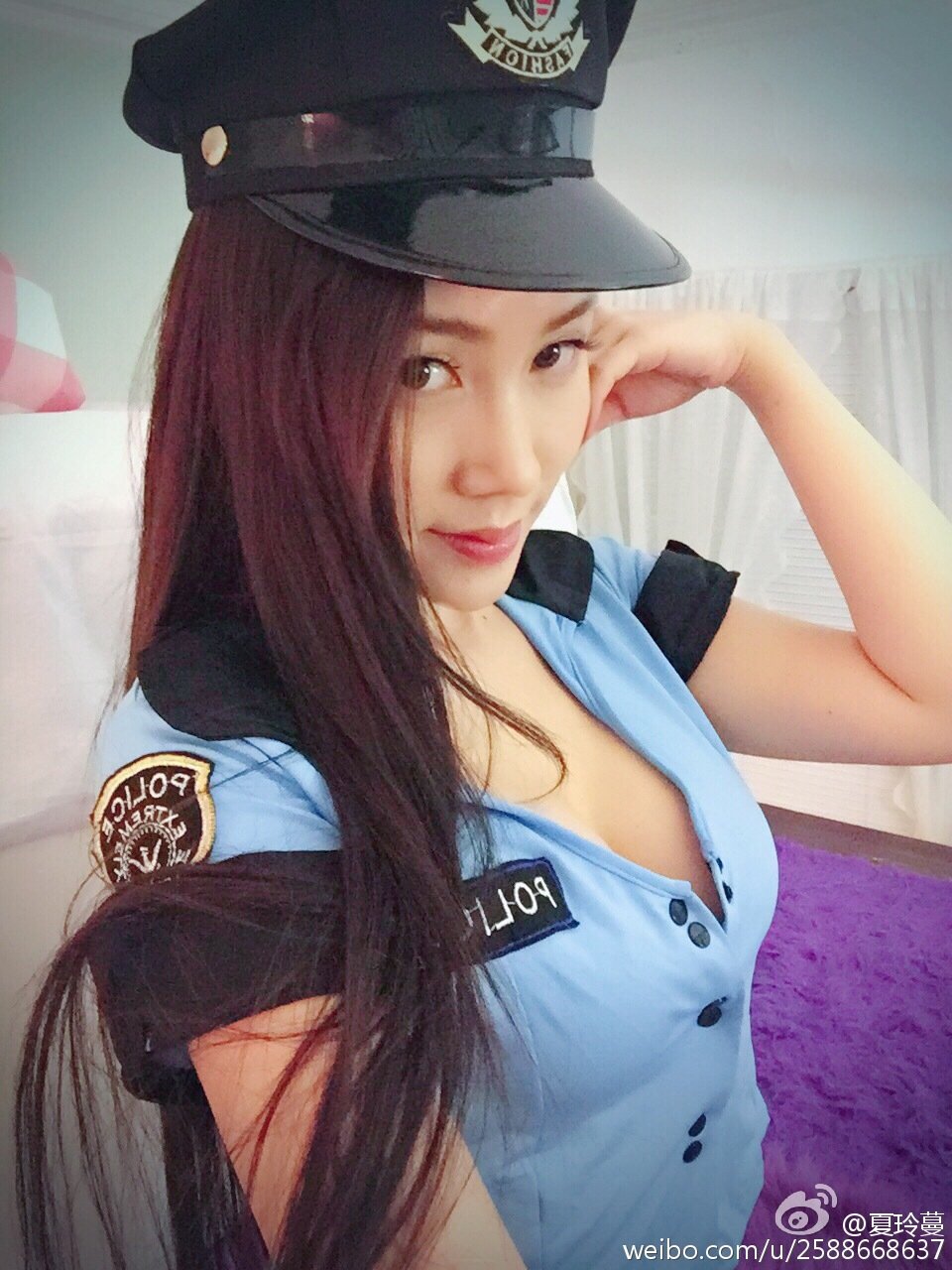 《秀人网 小魔女奈奈(Nainai Monv) 私房照写真》第25张,模特小魔女奈奈(Nainai Monv),秀人网,私房照主题,全套37张