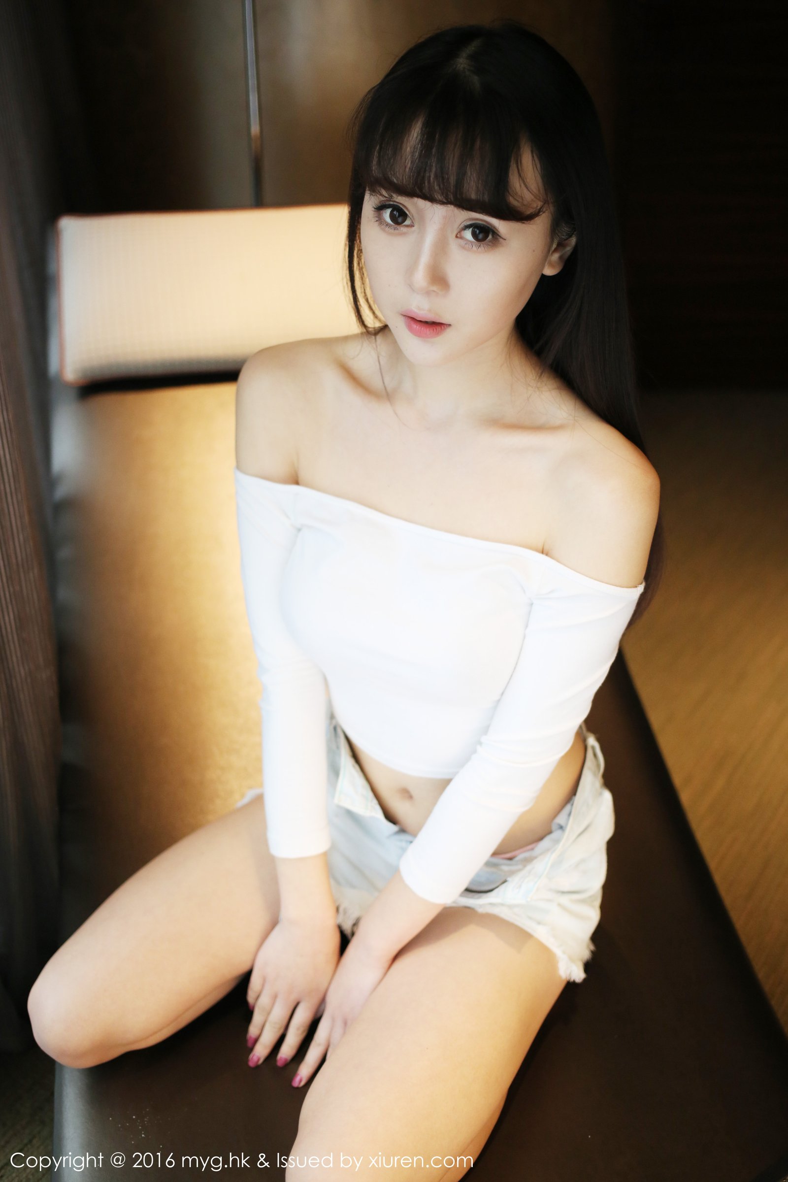 《mygirl 赵小米Kitty 制服写真 VOL.197》第5张,模特赵小米Kitty,mygirl,制服主题,全套58张