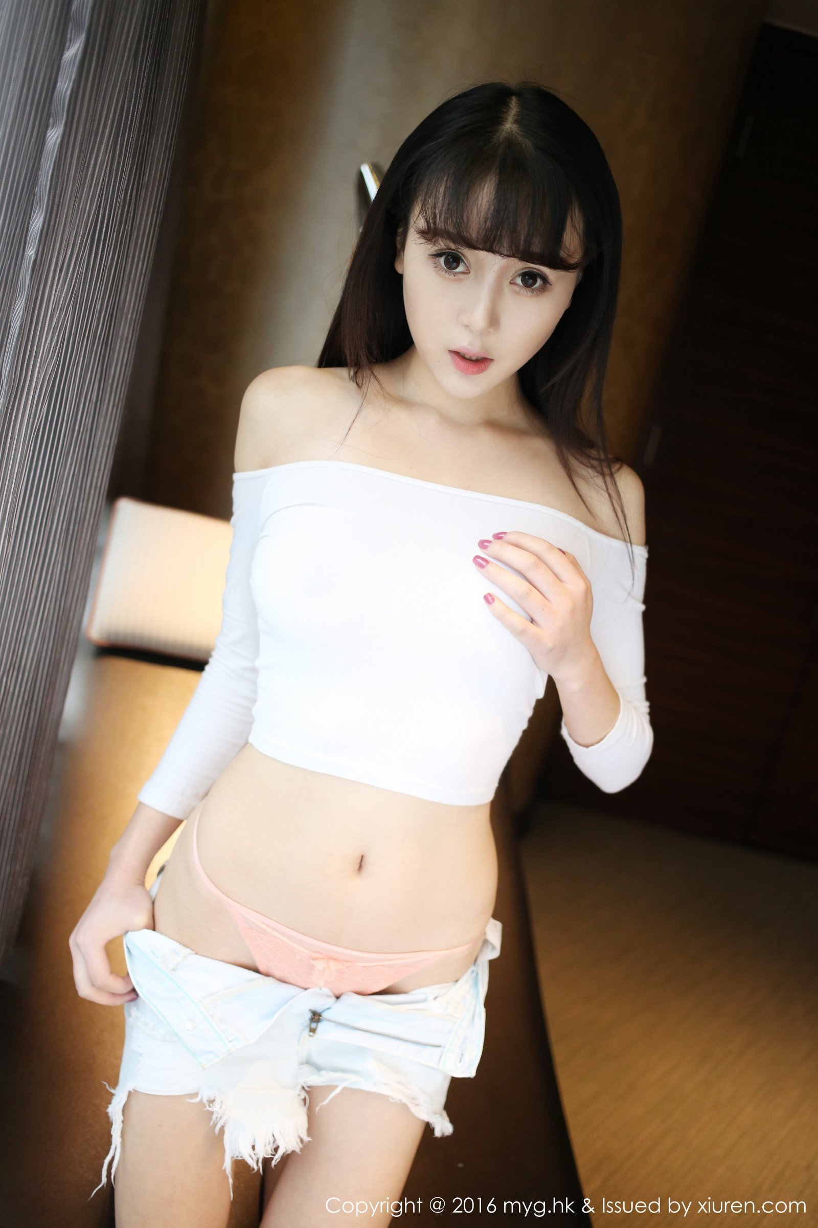 《mygirl 赵小米Kitty 制服写真 VOL.197》第7张,模特赵小米Kitty,mygirl,制服主题,全套58张