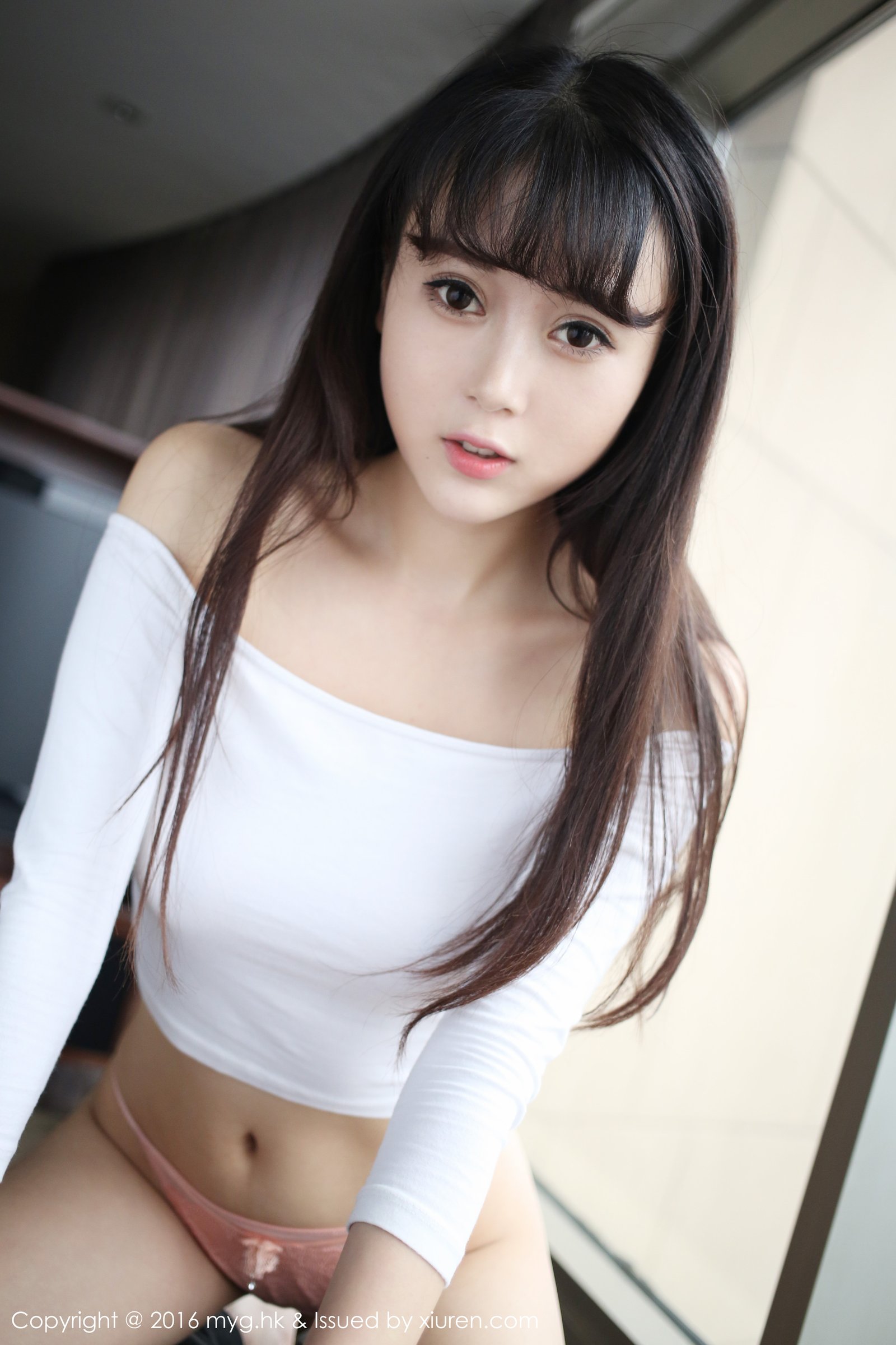 《mygirl 赵小米Kitty 制服写真 VOL.197》第52张，模特赵小米Kitty，mygirl，制服主题，全套58张