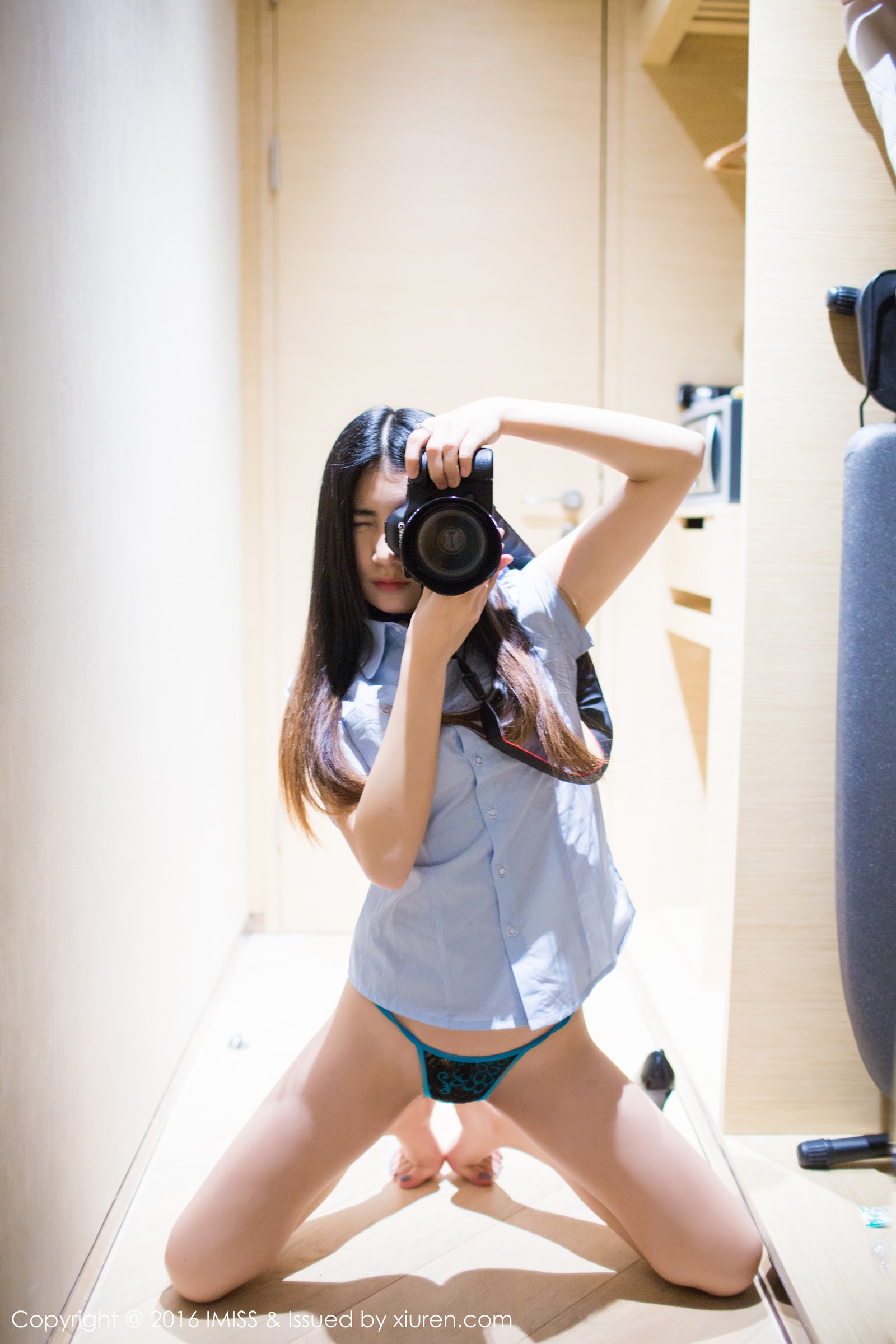《爱蜜社 Winki丝姬 制服写真 VOL.079》第49张,模特Winki丝姬,爱蜜社,制服主题,全套57张