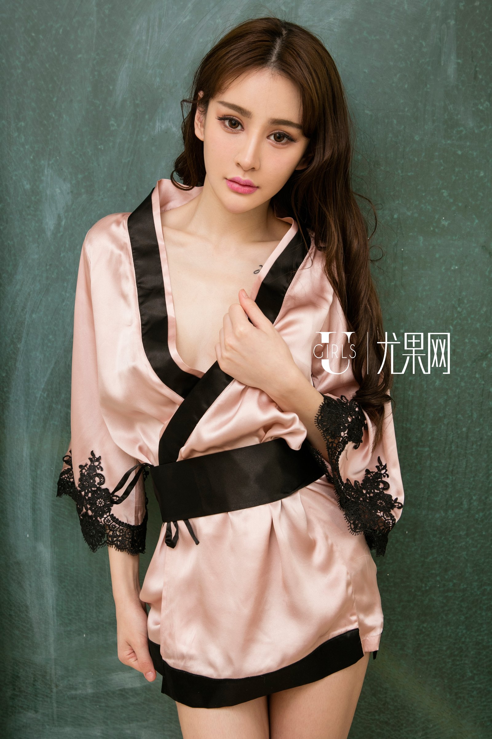《ugirls Cheryl青树 爱尤物写真 第175期》第10张，模特Cheryl青树，ugirls，爱尤物主题，全套65张