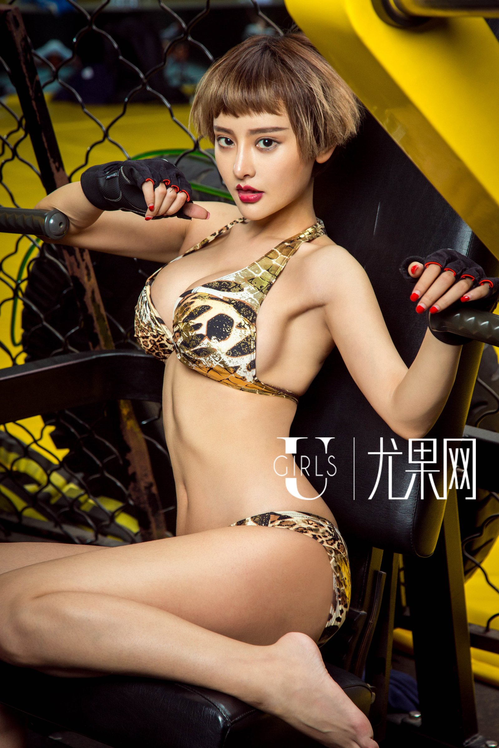 《ugirls 李思宁SiByl(SiByl) 爱尤物写真 第180期》第15张,模特李思宁SiByl(SiByl),ugirls,爱尤物主题,全套65张