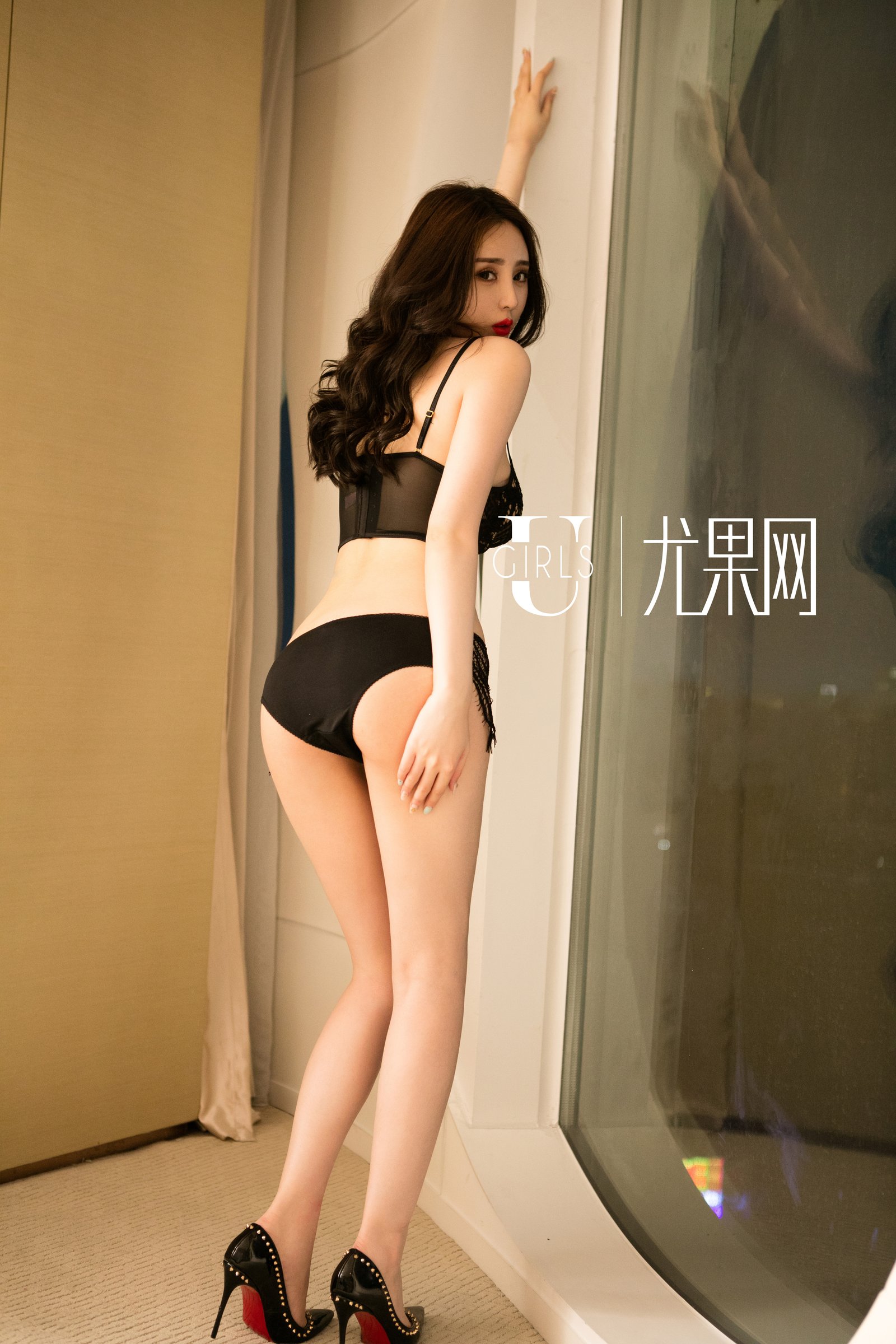 《ugirls 于思琪 爱尤物写真 第183期》第47张，模特于思琪，ugirls，爱尤物主题，全套65张