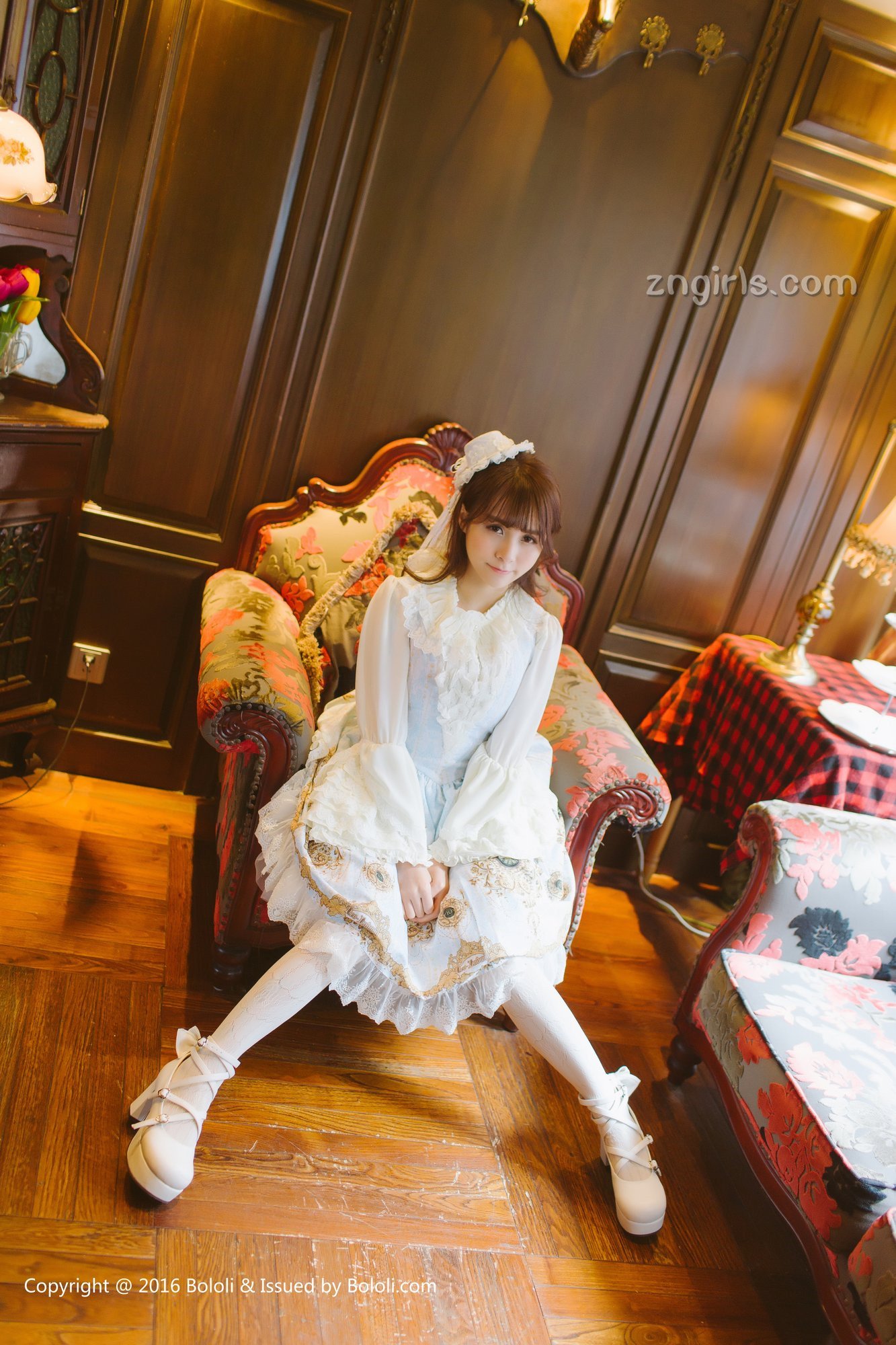 《夏美酱 制服写真》第37张,模特夏美酱,制服主题,全套63张