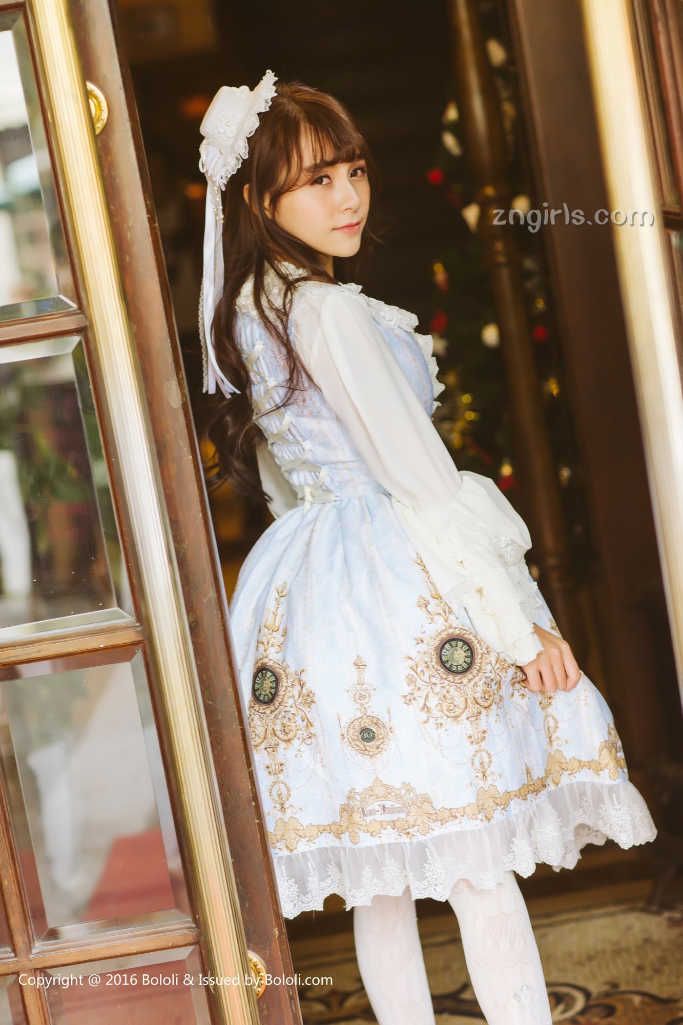 《夏美酱 制服写真》第39张,模特夏美酱,制服主题,全套63张