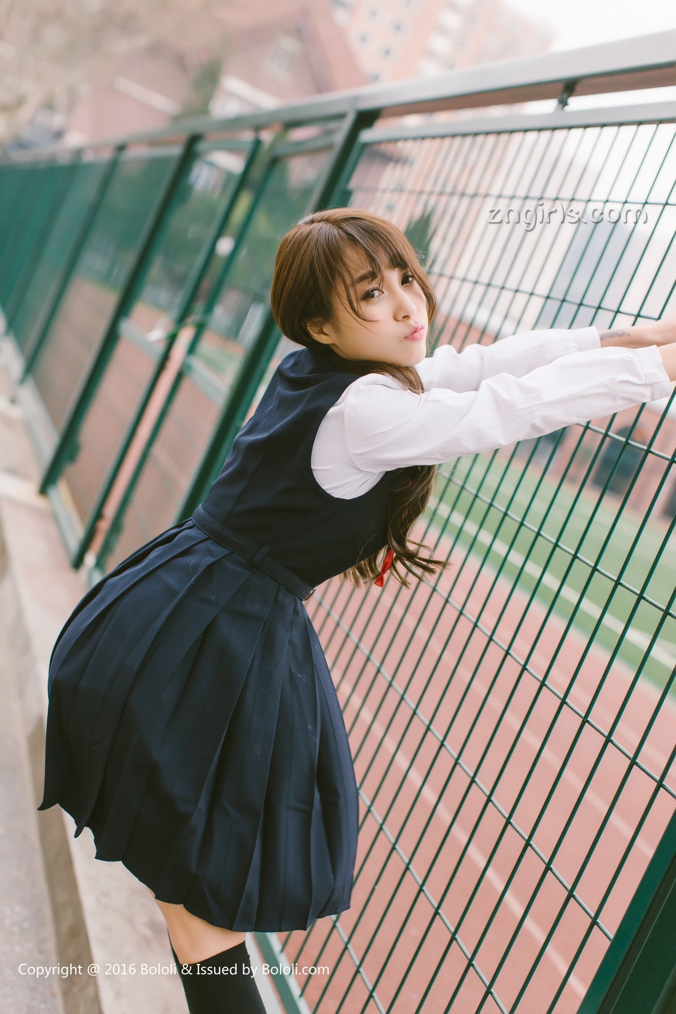 《夏美酱 制服写真》第54张,模特夏美酱,制服主题,全套63张