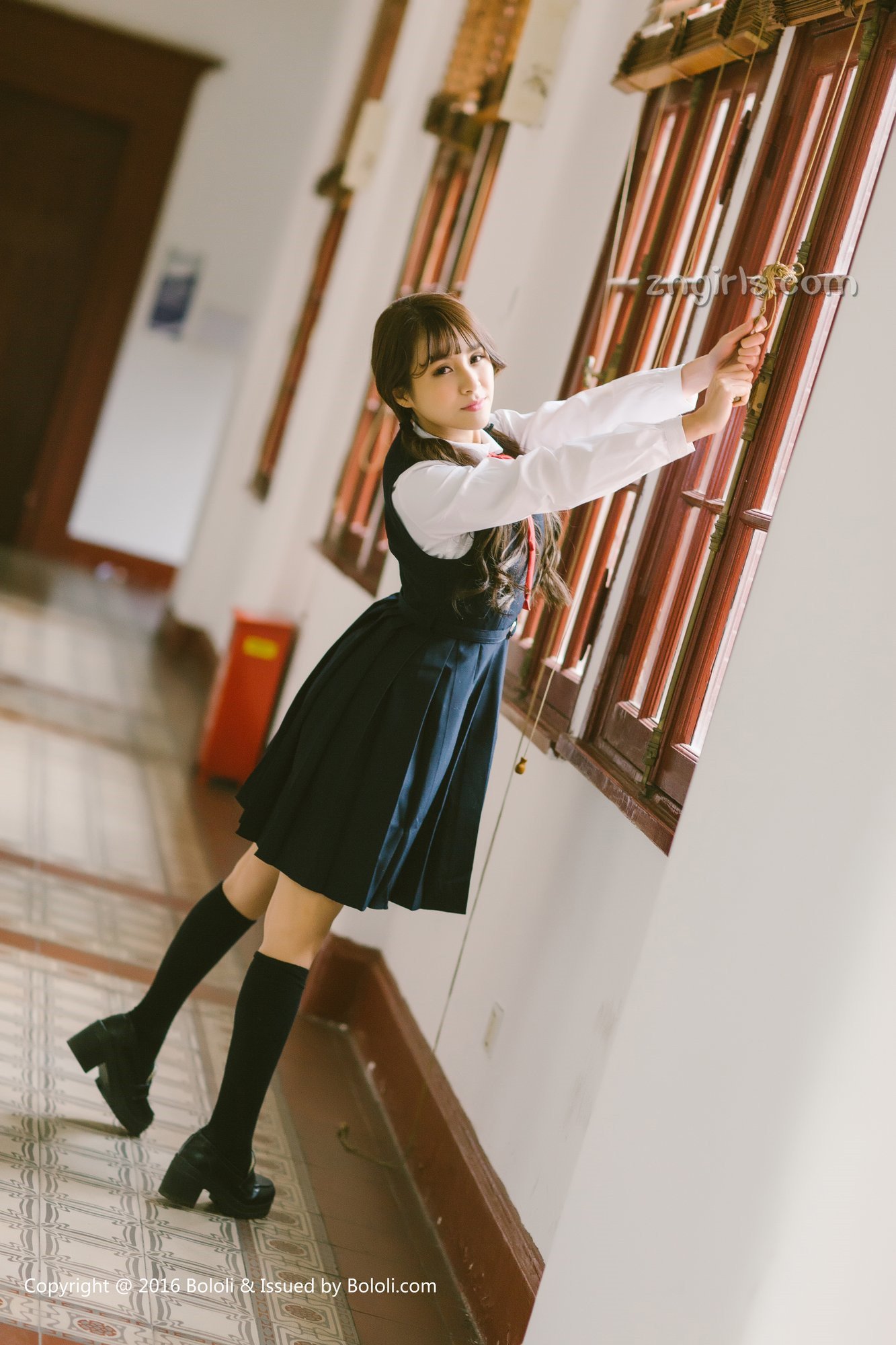 《夏美酱 制服写真》第59张,模特夏美酱,制服主题,全套63张