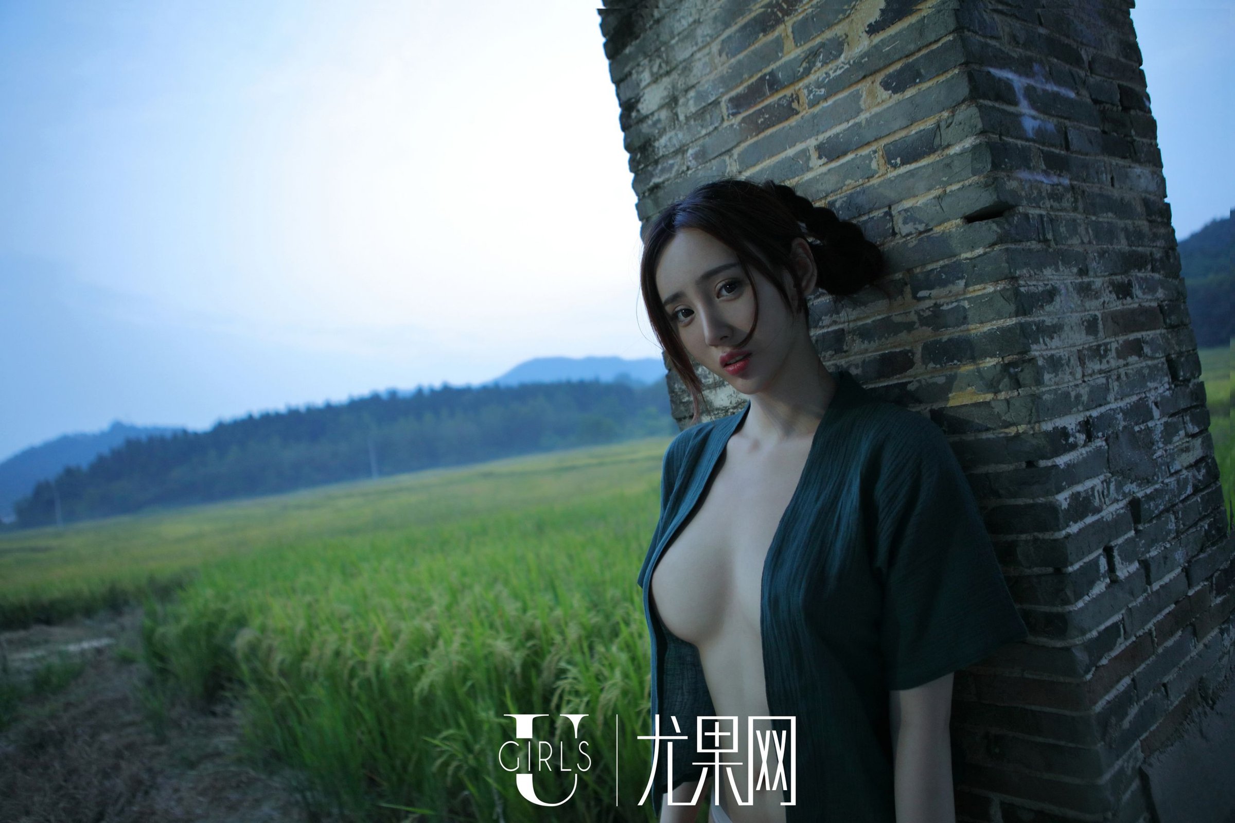 《Ugirls尤果网 颜爱泽(yanaizhe) 爱尤物写真》第45张,模特颜爱泽(yanaizhe),ugirls,爱尤物主题,全套52张