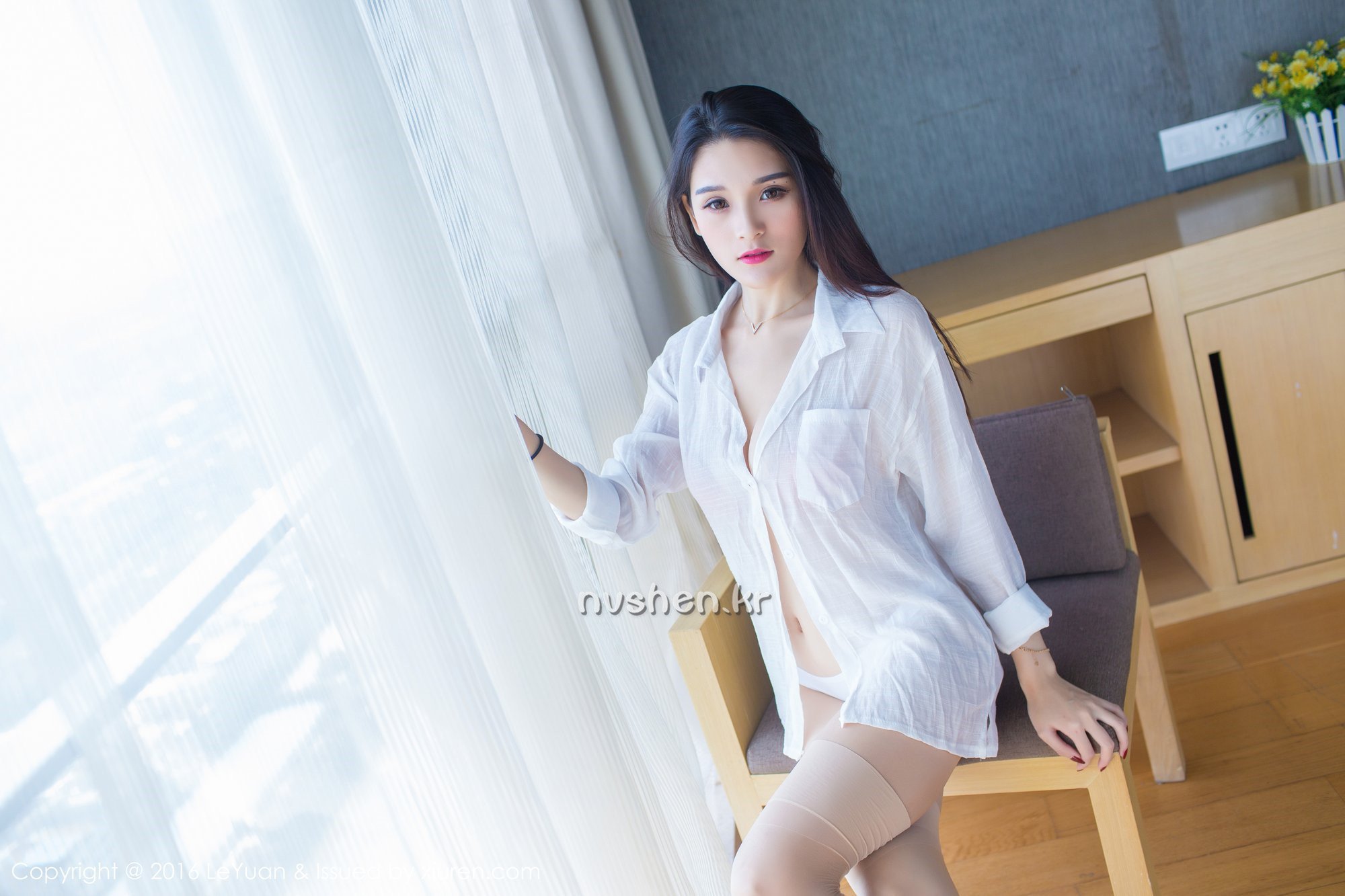《leyuan 吕诗茗 制服写真 VOL.010》第5张,模特吕诗茗,leyuan,制服主题,全套59张