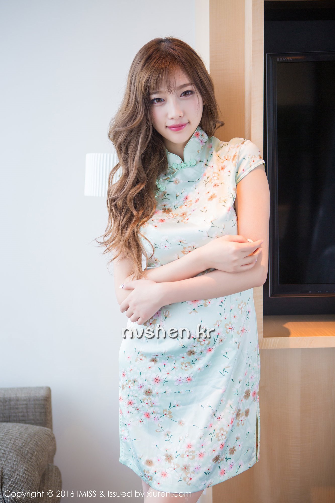 《爱蜜社 杨晨晨 制服写真 VOL.138》第41张,模特杨晨晨,爱蜜社,制服主题,全套68张