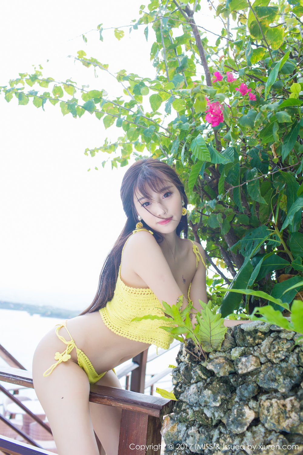 《爱蜜社 杨晨晨 制服写真 VOL.154》第20张,模特杨晨晨,爱蜜社,制服主题,全套60张