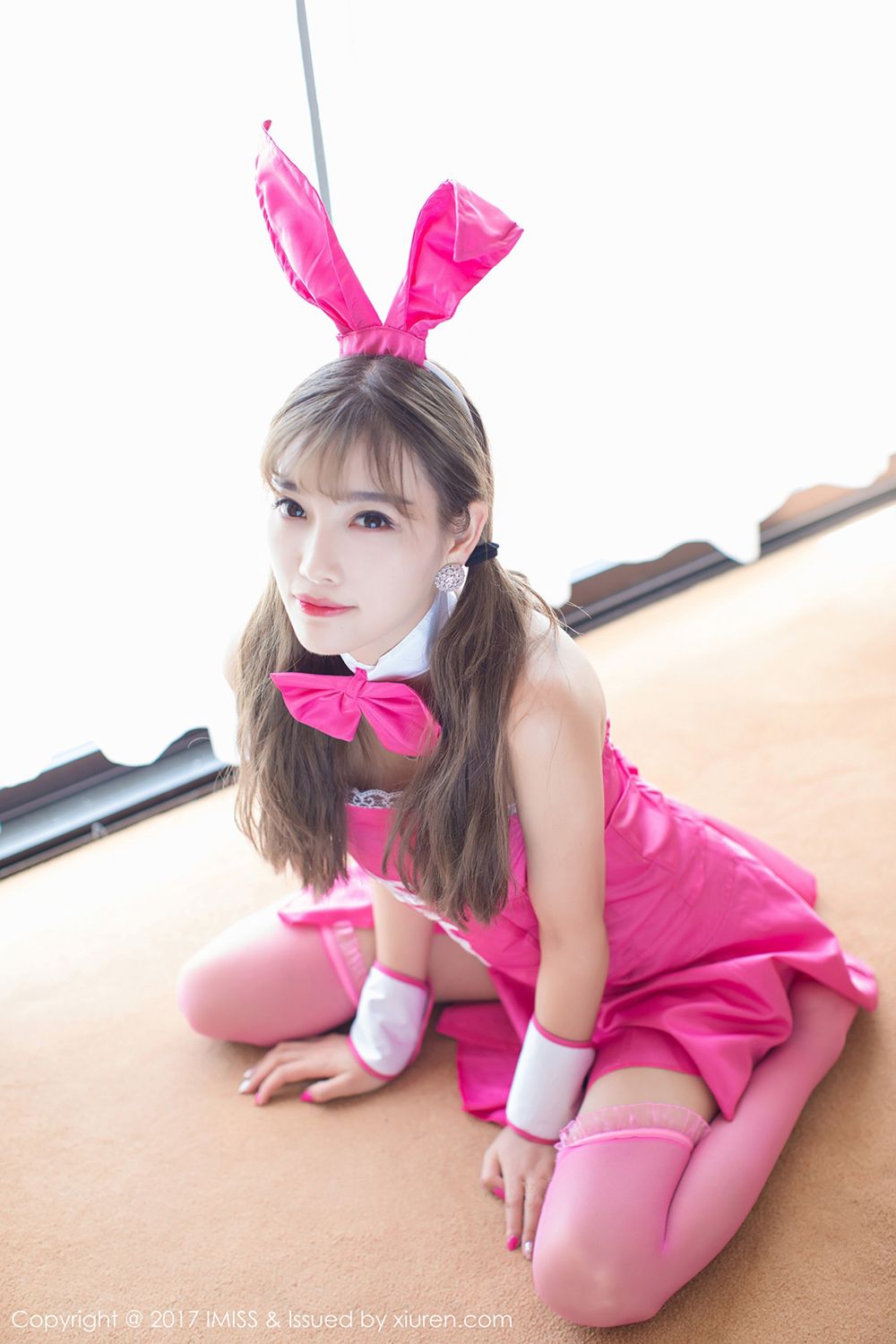 《杨晨晨 制服写真》第17张,模特杨晨晨,制服主题,全套48张