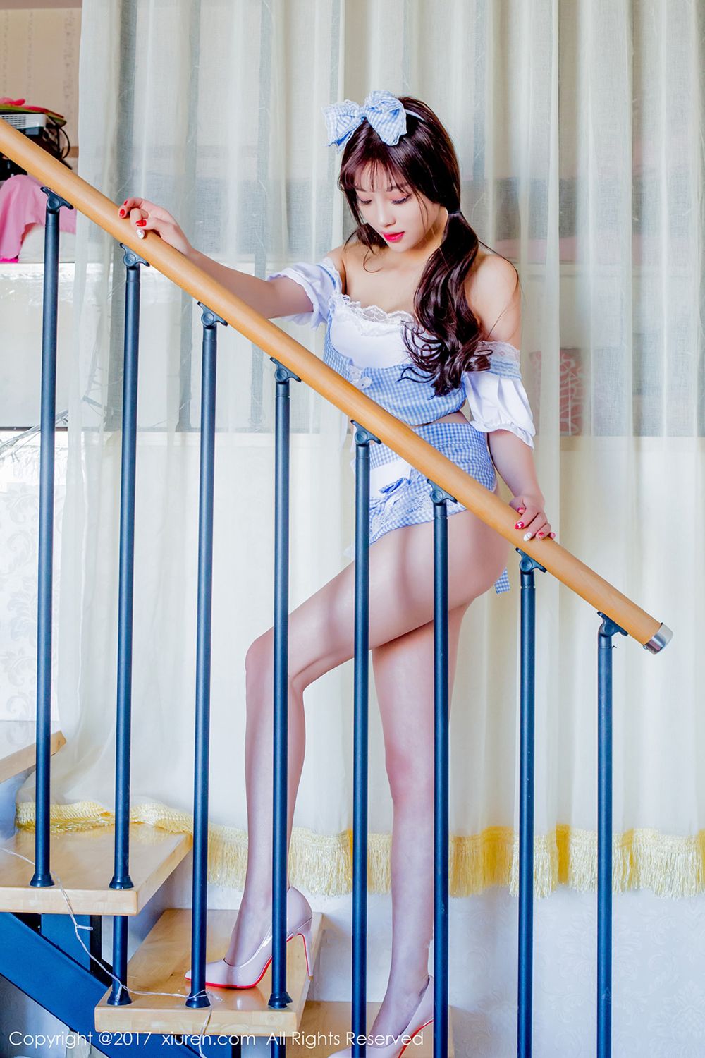《杨晨晨 制服写真》第37张,模特杨晨晨,制服主题,全套59张
