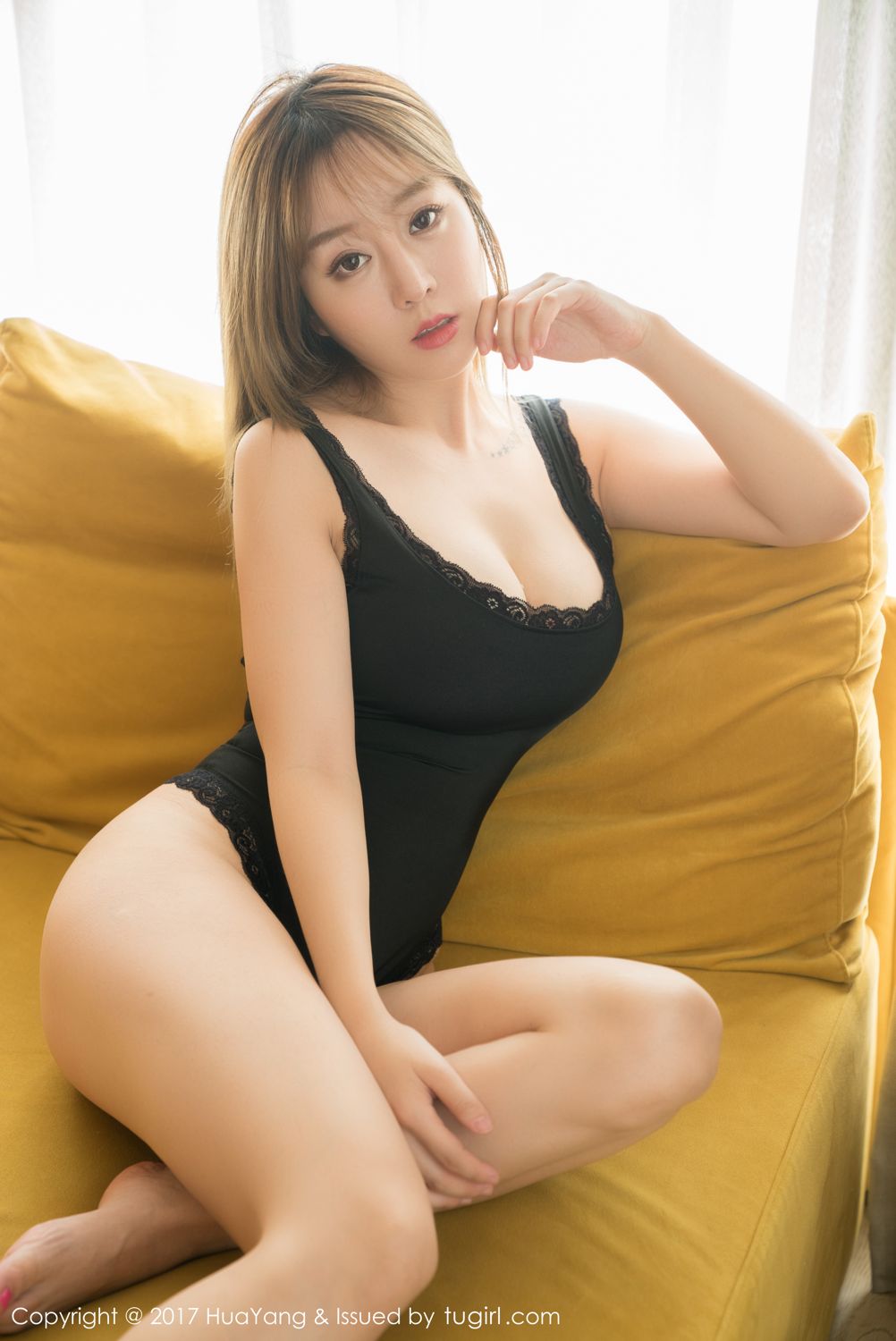 《秀人网 王语纯(王雨纯) 内衣写真》第32张,模特王语纯(王雨纯),秀人网,内衣主题,全套45张