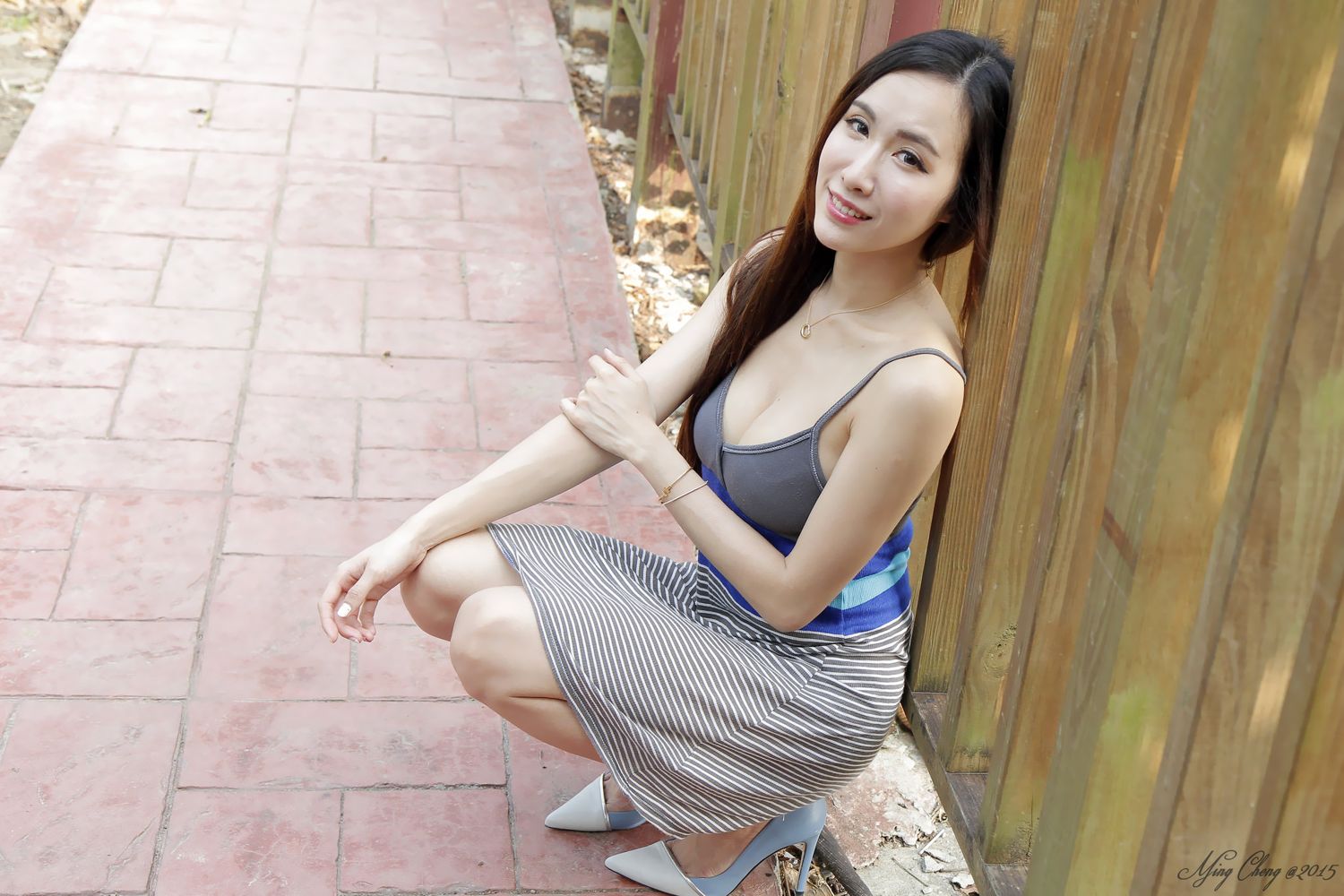 《曾妍希 户外写真》第46张,模特曾妍希,户外主题,全套100张