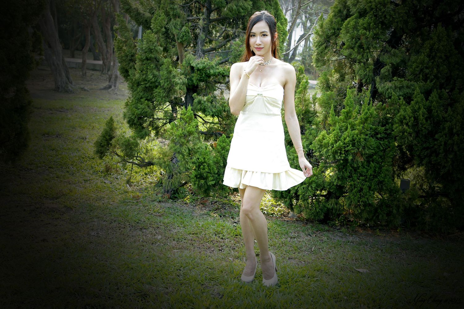 《曾妍希 户外写真》第56张,模特曾妍希,户外主题,全套100张