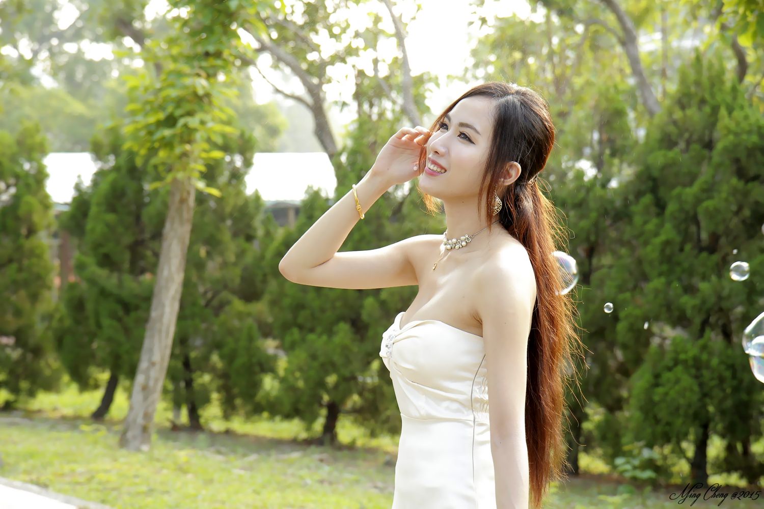 《曾妍希 户外写真》第75张,模特曾妍希,户外主题,全套100张