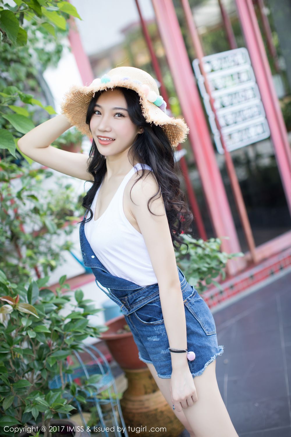 《容容容Alice(Alice) 气质写真》第4张，模特容容容Alice(Alice)，气质主题，全套46张