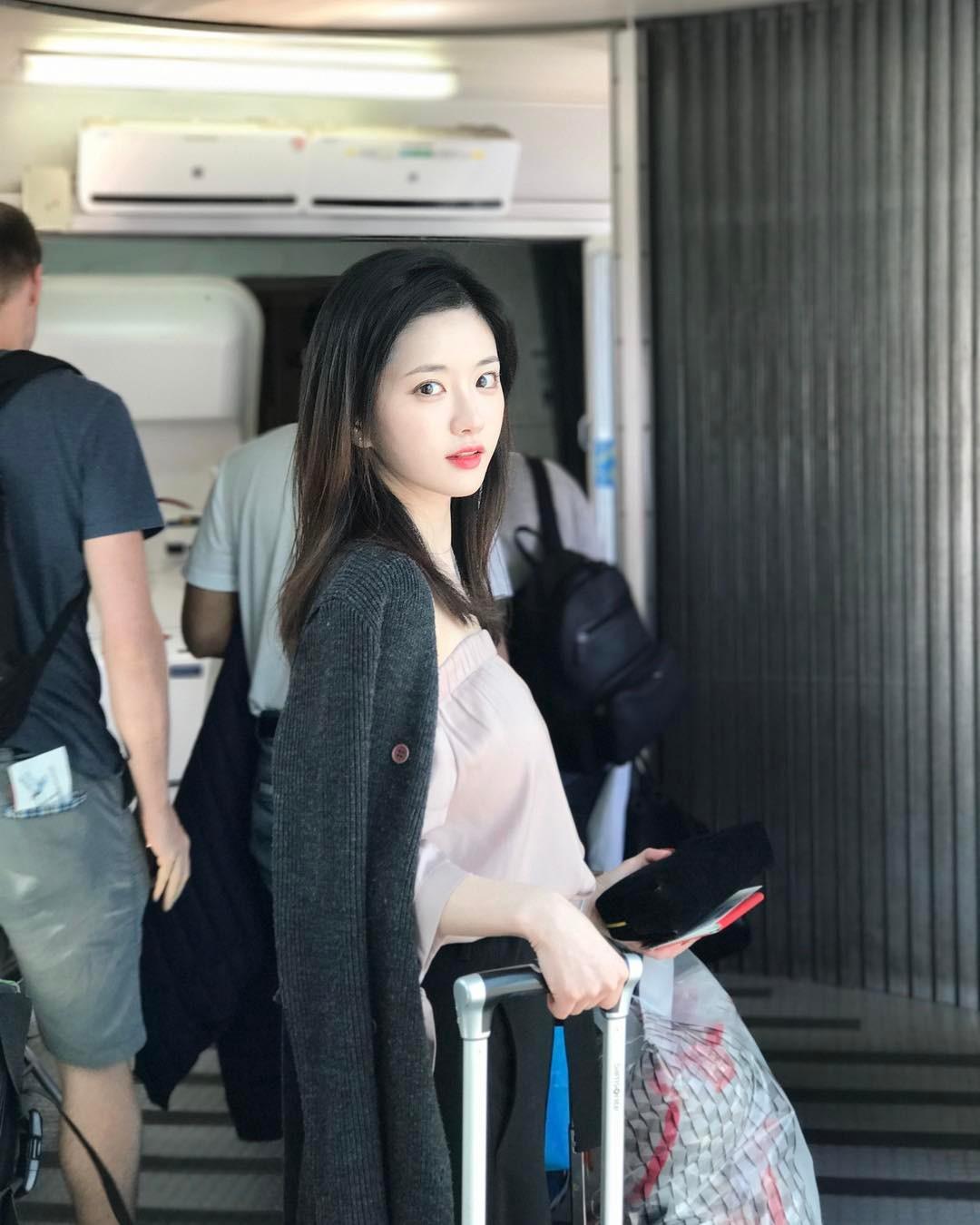 《谢芷馨(Sindy) 私房照写真》第39张,模特谢芷馨(Sindy),私房照主题,全套43张