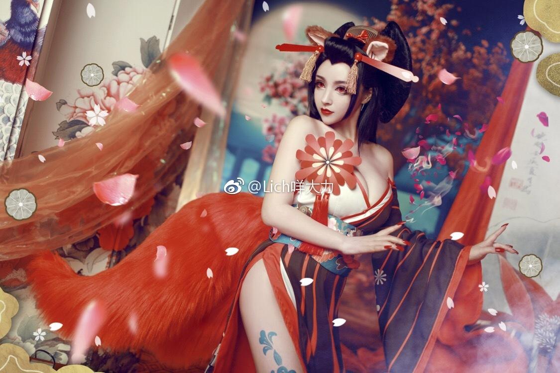 《秀人网 陆萱萱(Lu Xuan Xuan) Cosplay写真》第34张,模特陆萱萱(Lu Xuan Xuan),秀人网,Cosplay主题,全套37张