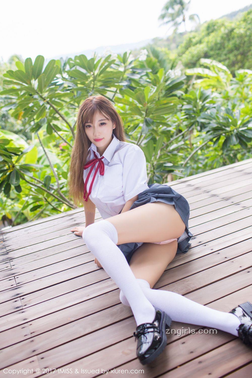 《秀人网 周妍希(奶瓶土肥圆) 内衣写真》第11张,模特周妍希(奶瓶土肥圆),秀人网,内衣主题,全套42张