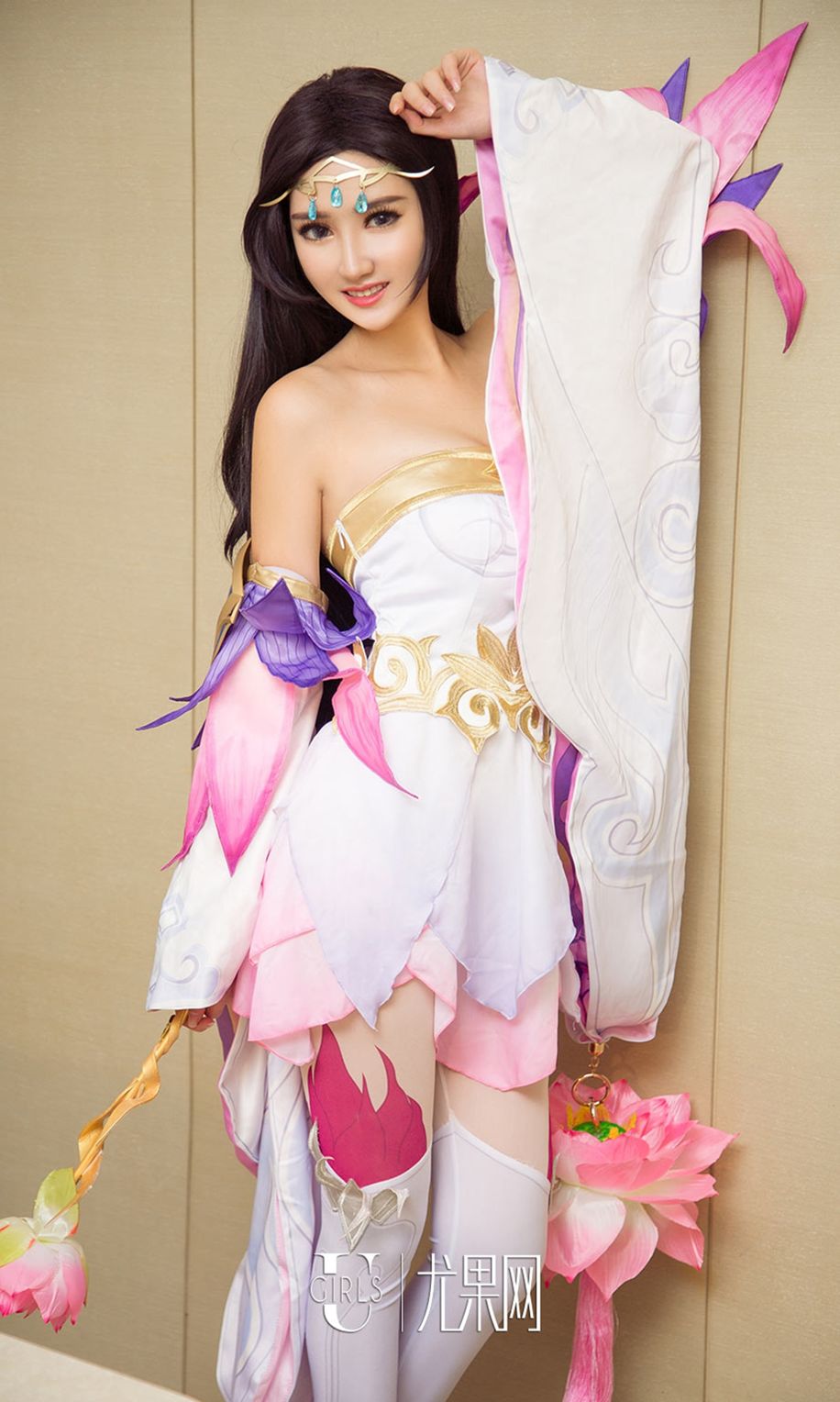 《程彤颜(GINNNNNNN-) Cosplay写真》第10张,模特程彤颜(GINNNNNNN-),Cosplay主题,全套40张