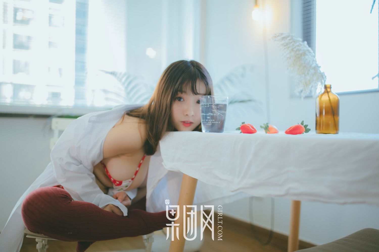 《PumpkinMua 比基尼写真》第2张,模特PumpkinMua,比基尼主题,全套61张