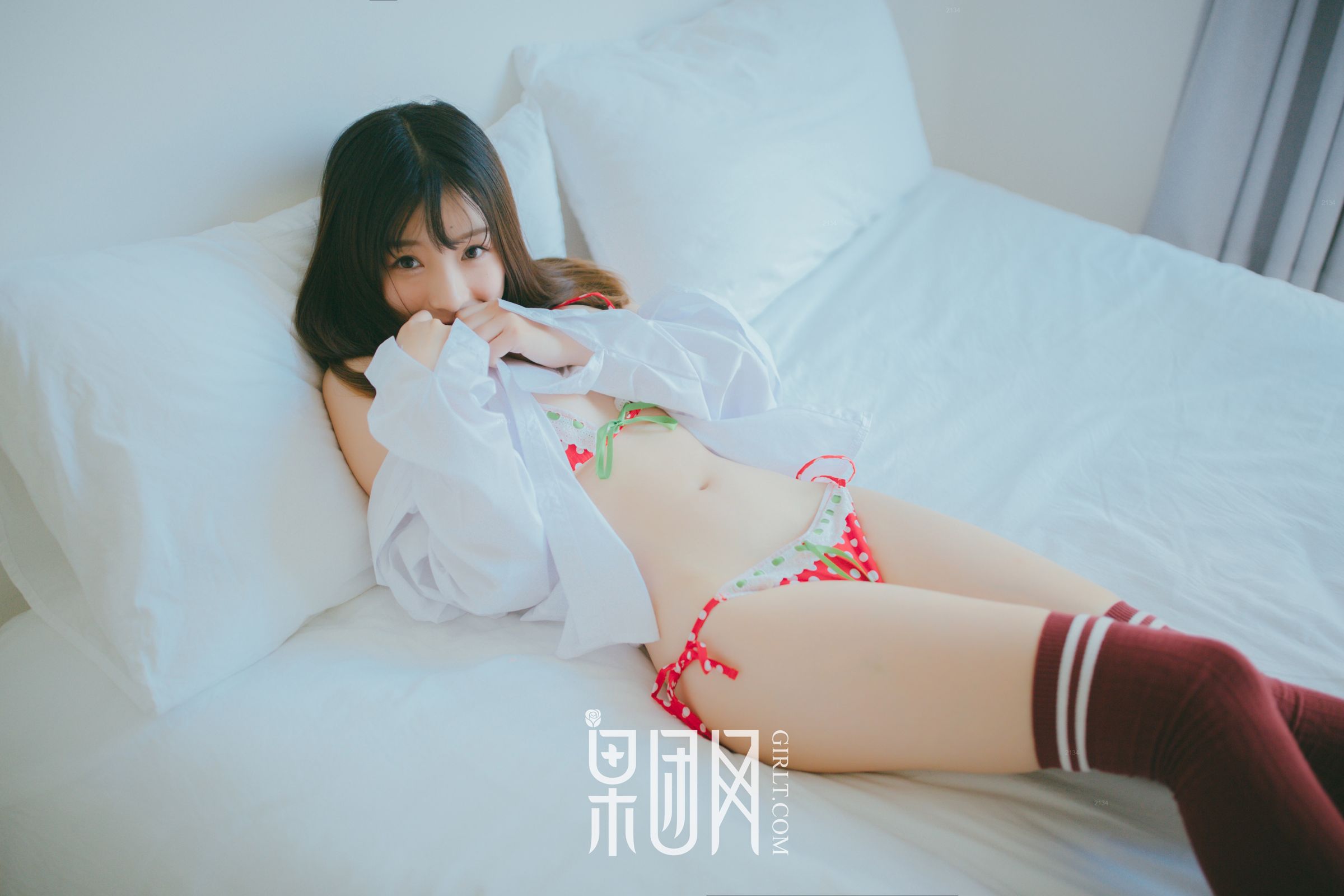 《PumpkinMua 比基尼写真》第27张,模特PumpkinMua,比基尼主题,全套61张
