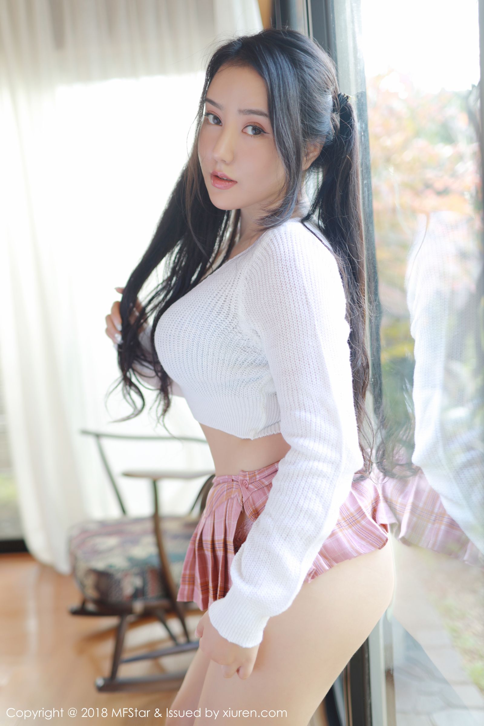 《汤曼玲(玛鲁娜) 制服写真》第49张,模特汤曼玲(玛鲁娜),制服主题,全套51张