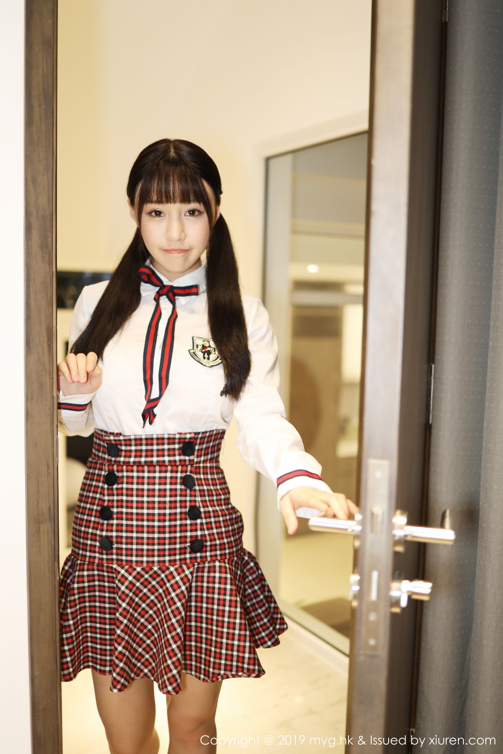 《MyGirl 朱可(barbie可儿) 制服写真 VOL.355》第7张,模特朱可(barbie可儿),mygirl,制服主题,全套80张