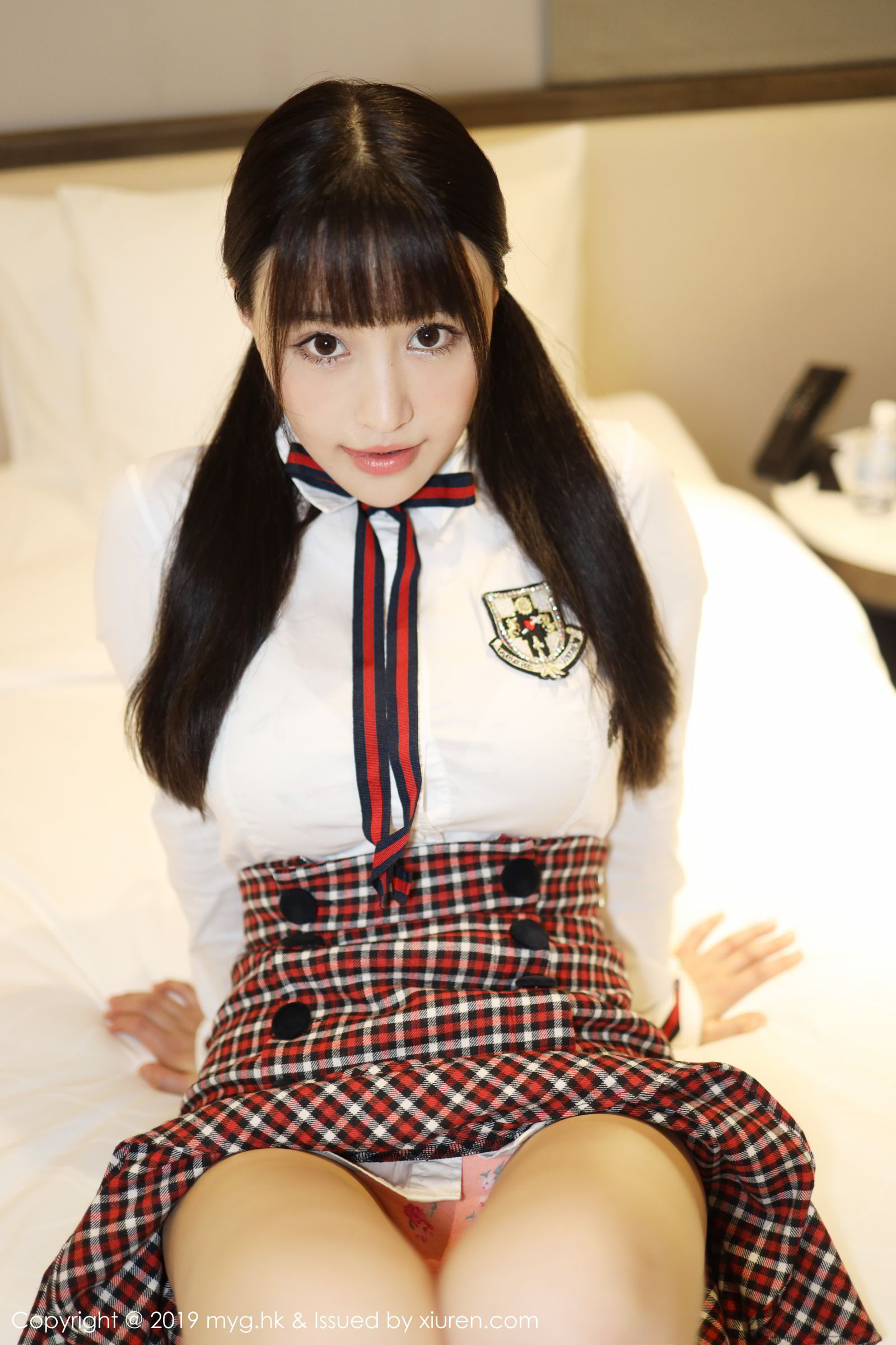 《MyGirl 朱可(barbie可儿) 制服写真 VOL.355》第37张,模特朱可(barbie可儿),mygirl,制服主题,全套80张