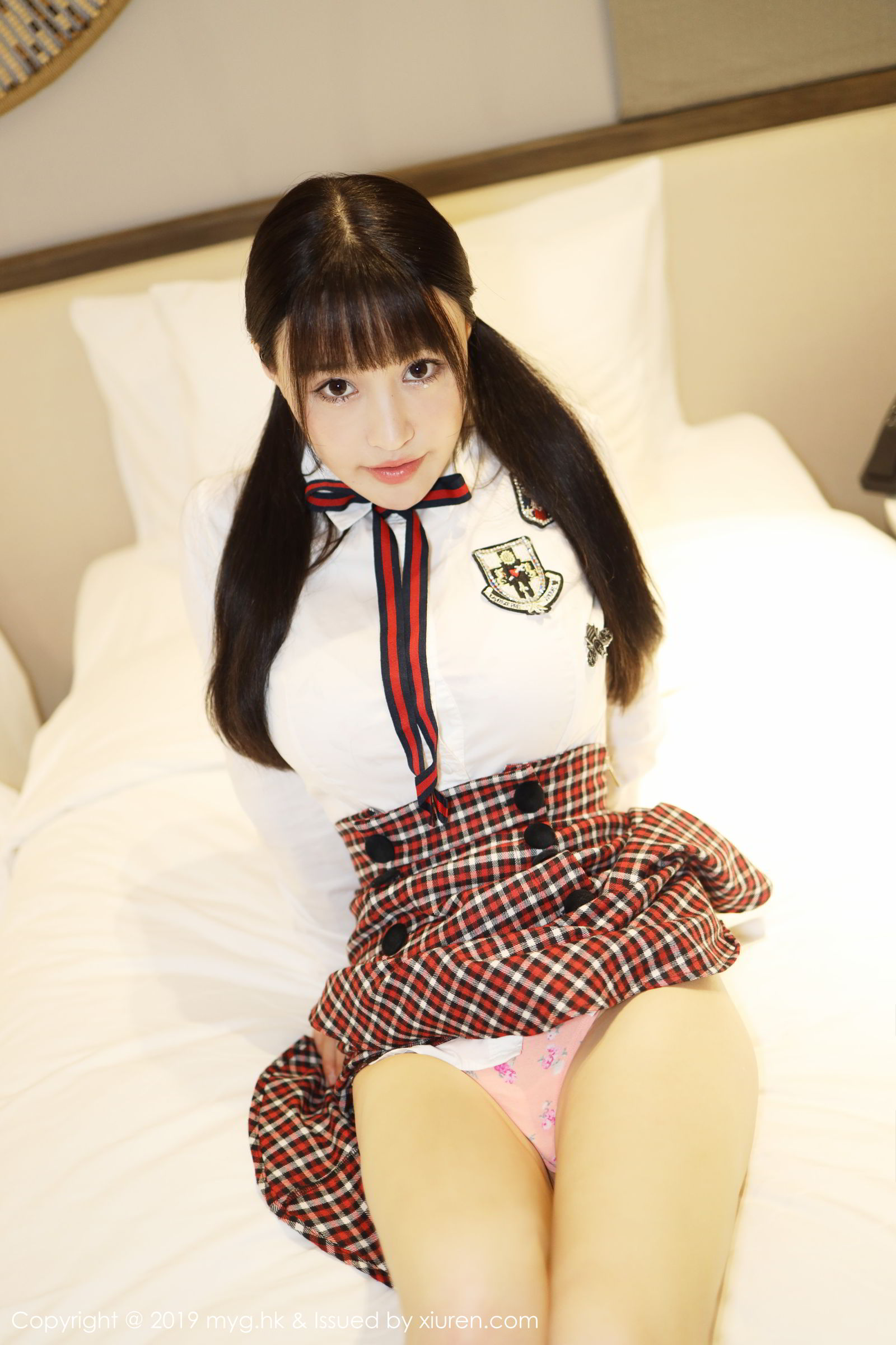 《MyGirl 朱可(barbie可儿) 制服写真 VOL.355》第40张,模特朱可(barbie可儿),mygirl,制服主题,全套80张