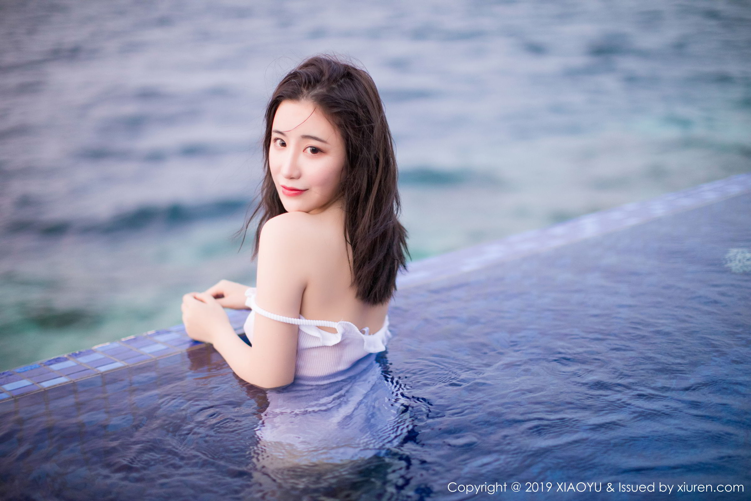 《语画界 谢芷馨(Sindy) 制服写真 VOL.071》第32张，模特谢芷馨(Sindy)，语画界，制服主题，全套56张