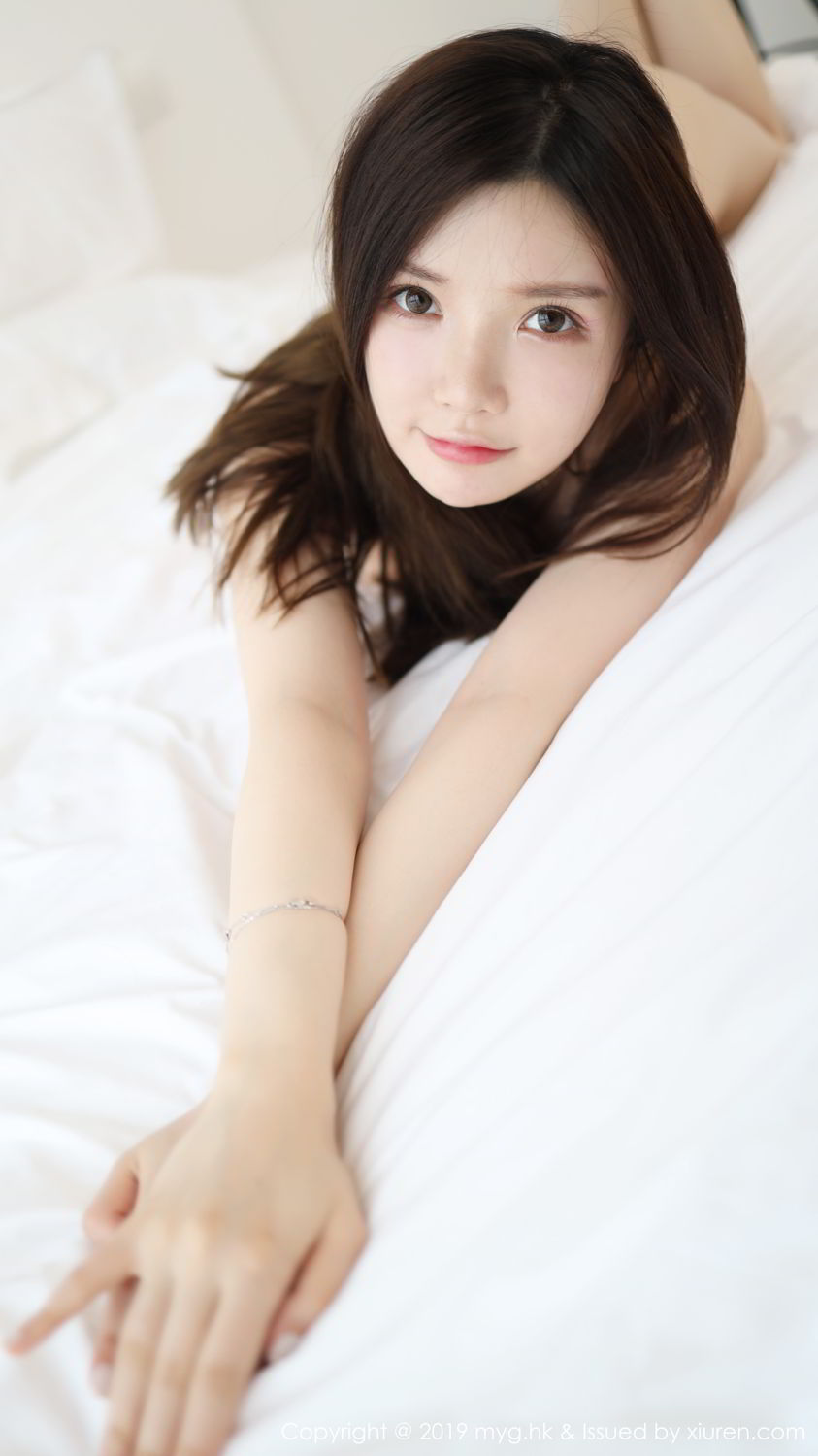 《MyGirl 黄米妮 制服写真 VOL.378》第46张,模特黄米妮,mygirl,制服主题,全套57张