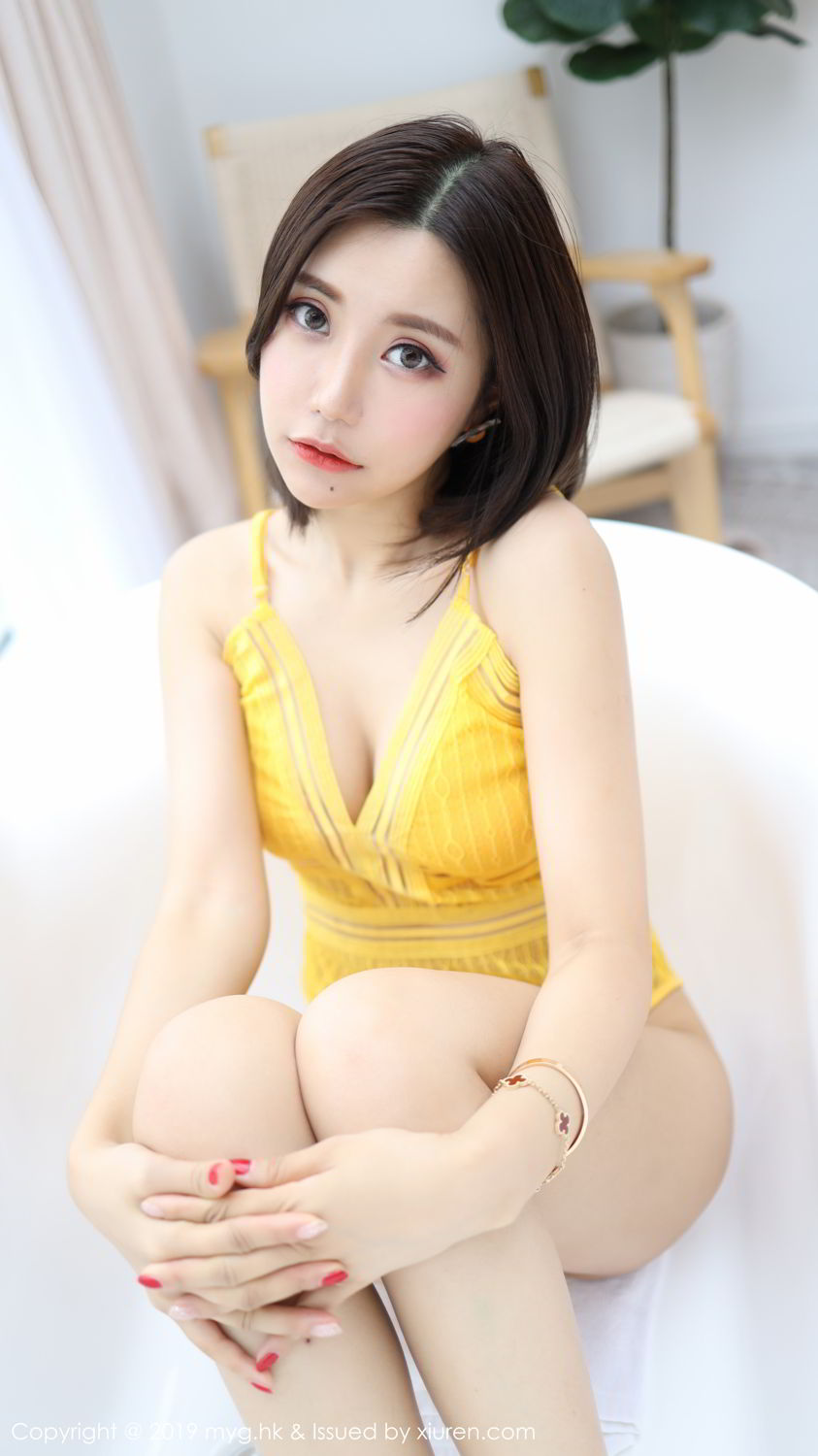 《MyGirl 綺裡嘉(绮里嘉) 制服写真 VOL.380》第47张,模特綺裡嘉(绮里嘉),mygirl,制服主题,全套82张