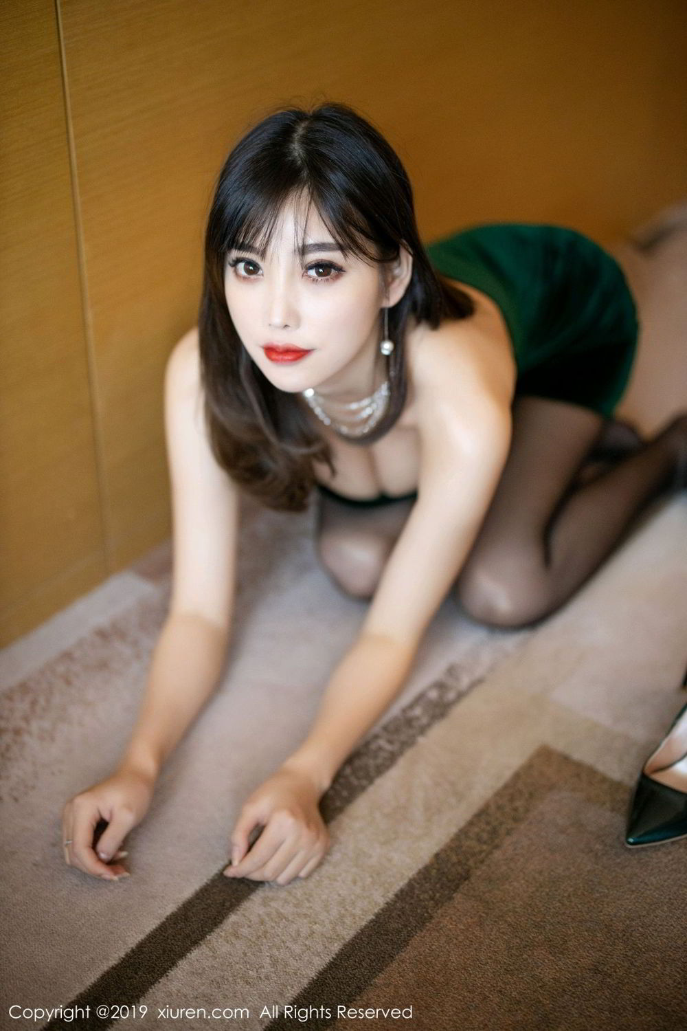 《秀人网 杨晨晨 性感写真》第37张,模特杨晨晨,秀人网,性感主题,全套98张