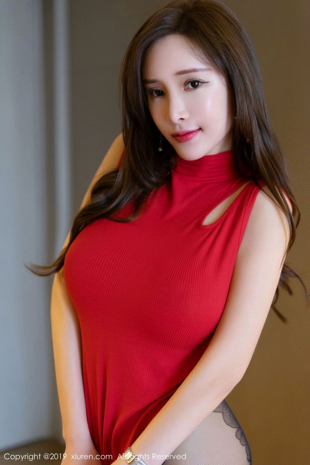 《秀人网 周妍希(奶瓶土肥圆) 黑丝写真》第41张,模特周妍希(奶瓶土肥圆),秀人网,黑丝主题,全套54张